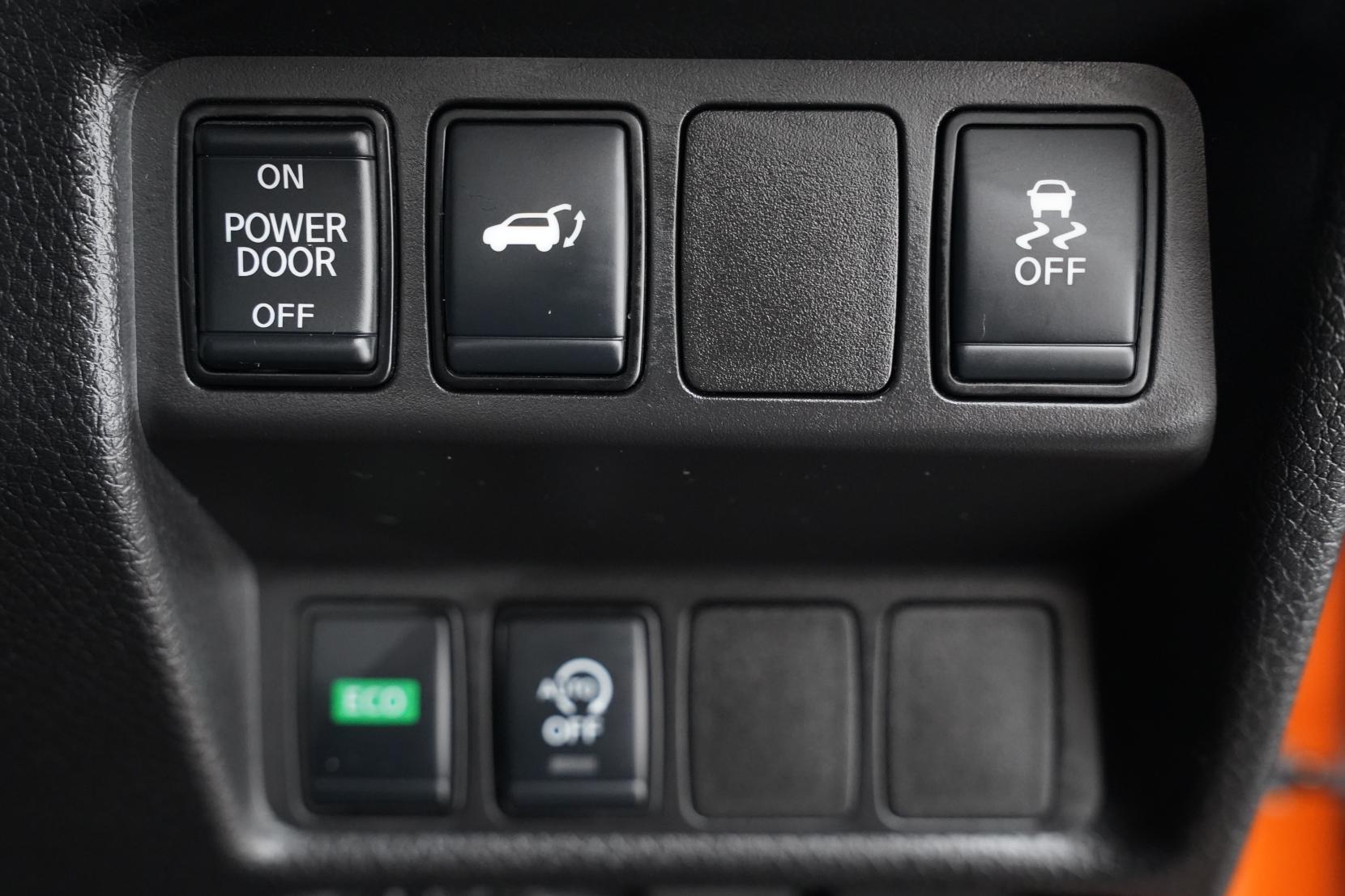 Nissan X-TRAIL 2.0 20X 4WD 5 Seater