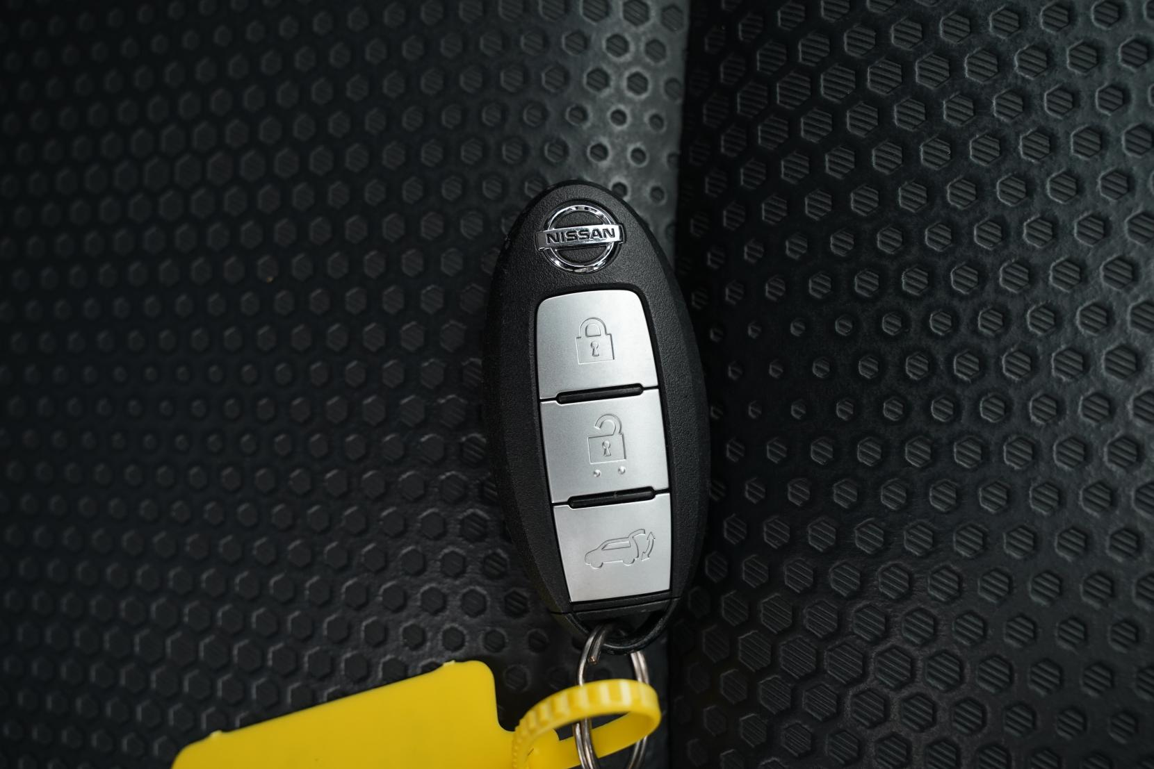 Nissan X-TRAIL 2.0 20X 4WD 5 Seater