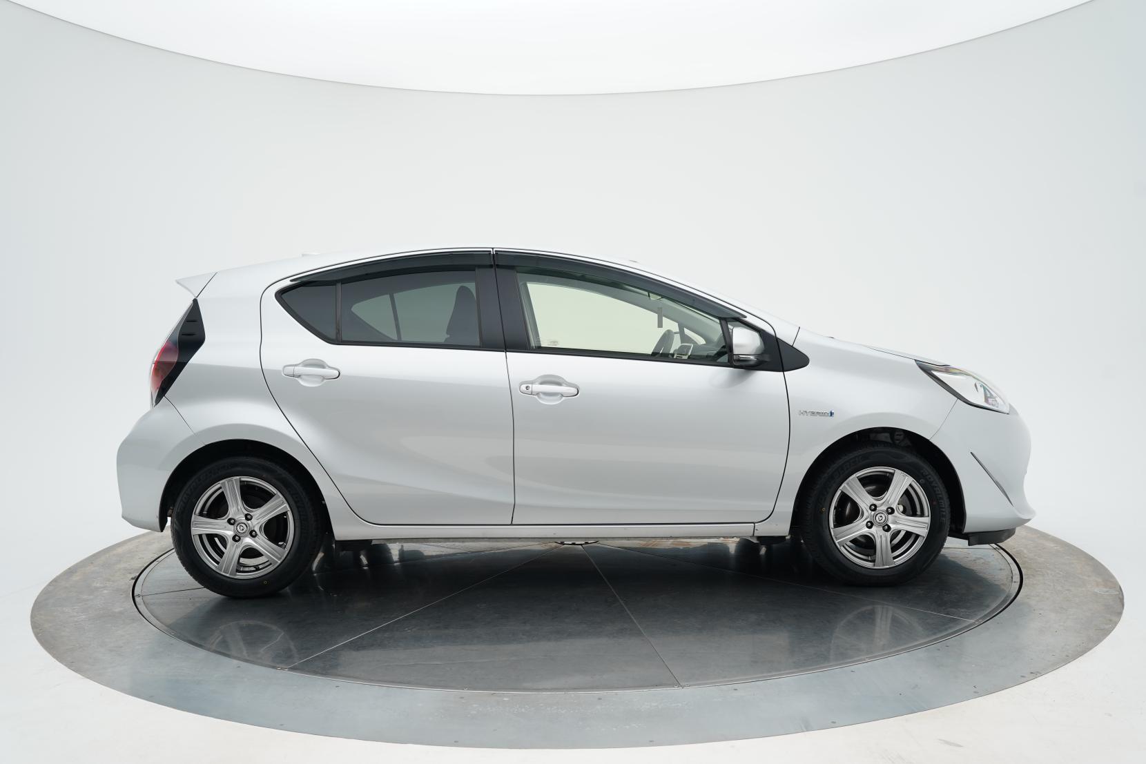 Toyota Aqua S Push Start