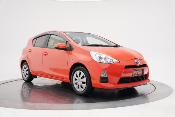 Toyota Aqua 1.5 S Push Start