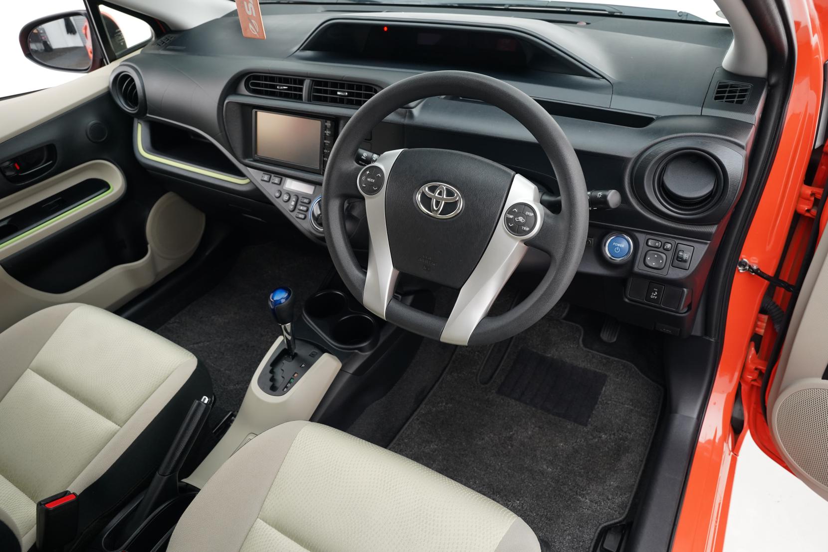 Toyota Aqua 1.5 S Push Start