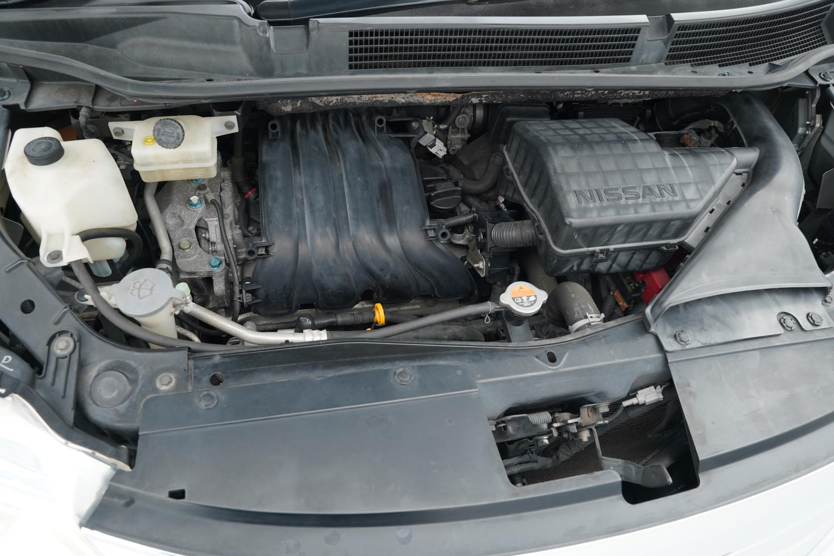 Nissan Serena 2.0 Hybrid HighwayStar G