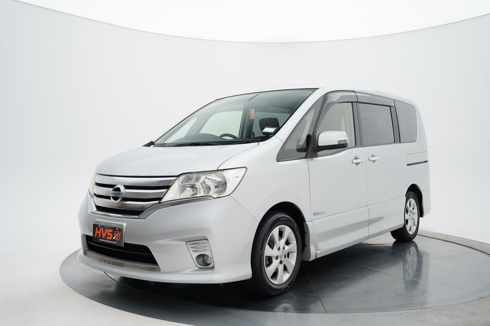 Nissan Serena 2.0 Hybrid HighwayStar G