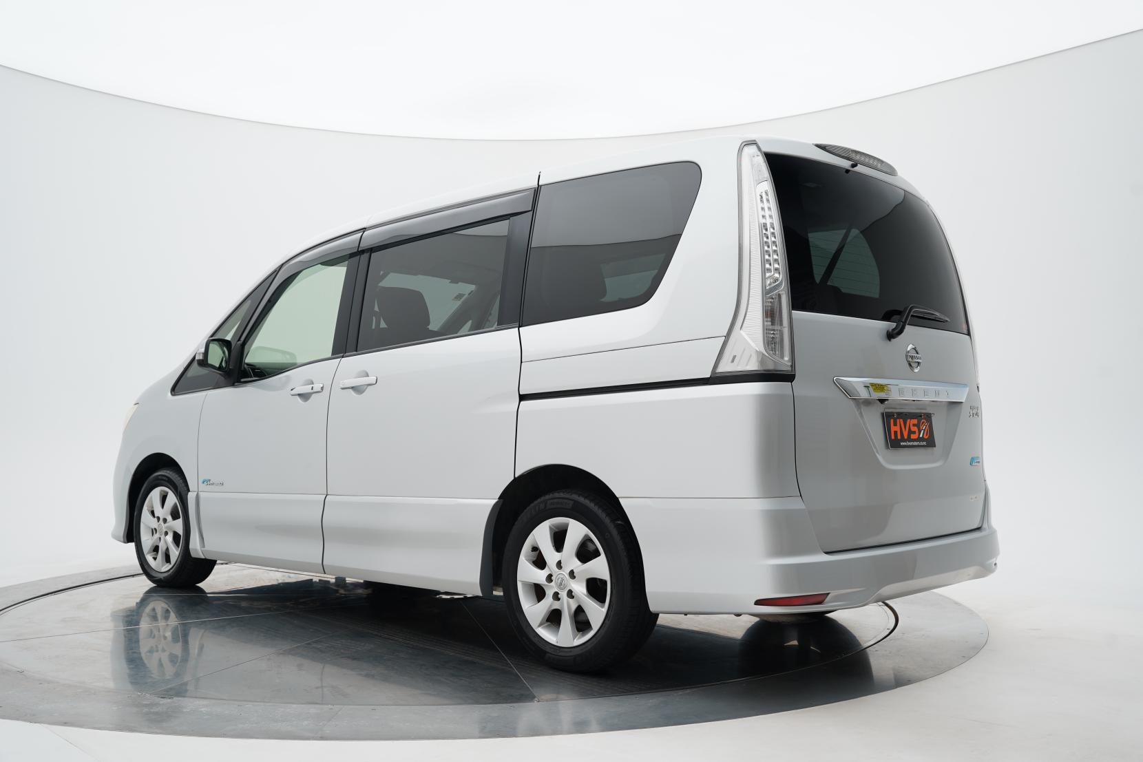 Nissan Serena 2.0 Hybrid HighwayStar G