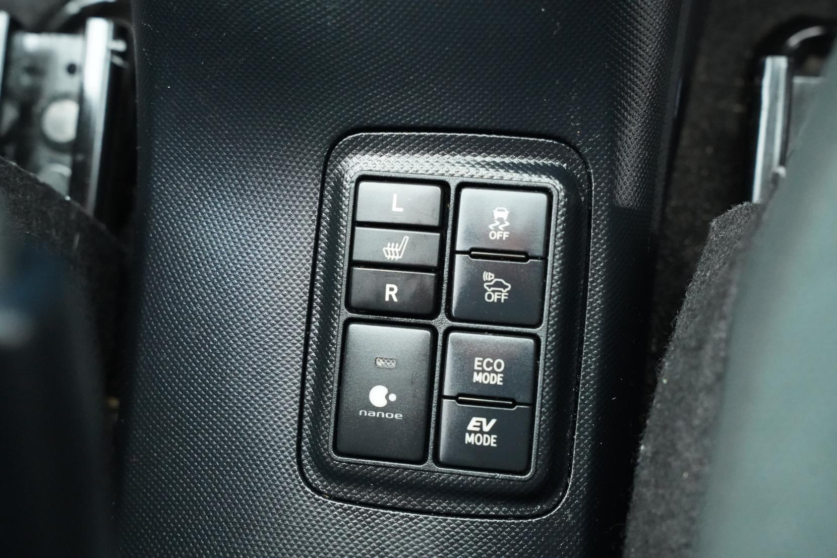 Toyota Aqua 1.5 S Facelift Push Start