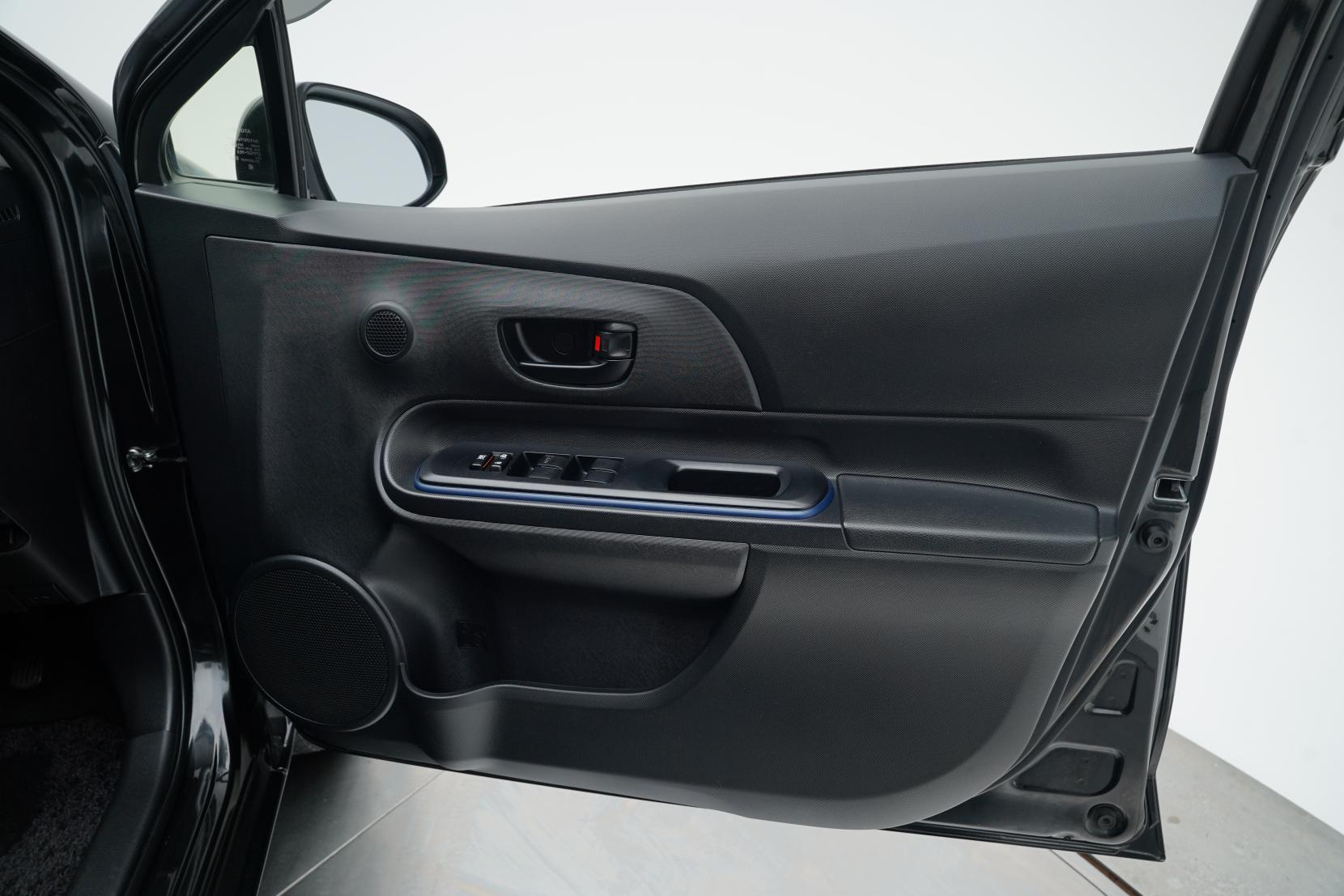 Toyota Aqua 1.5 S Facelift Push Start
