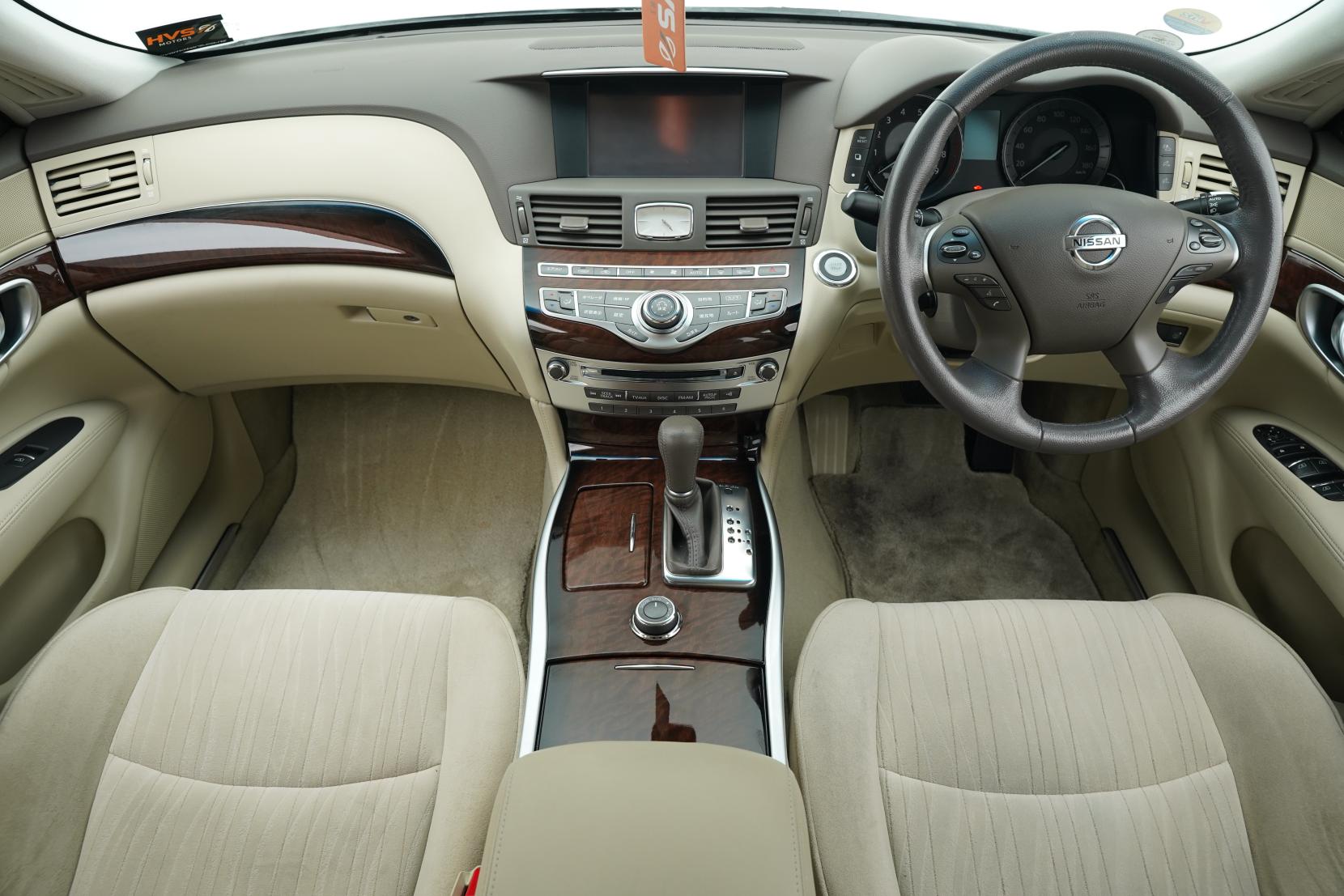 Nissan Fuga 3.5 Hybrid
