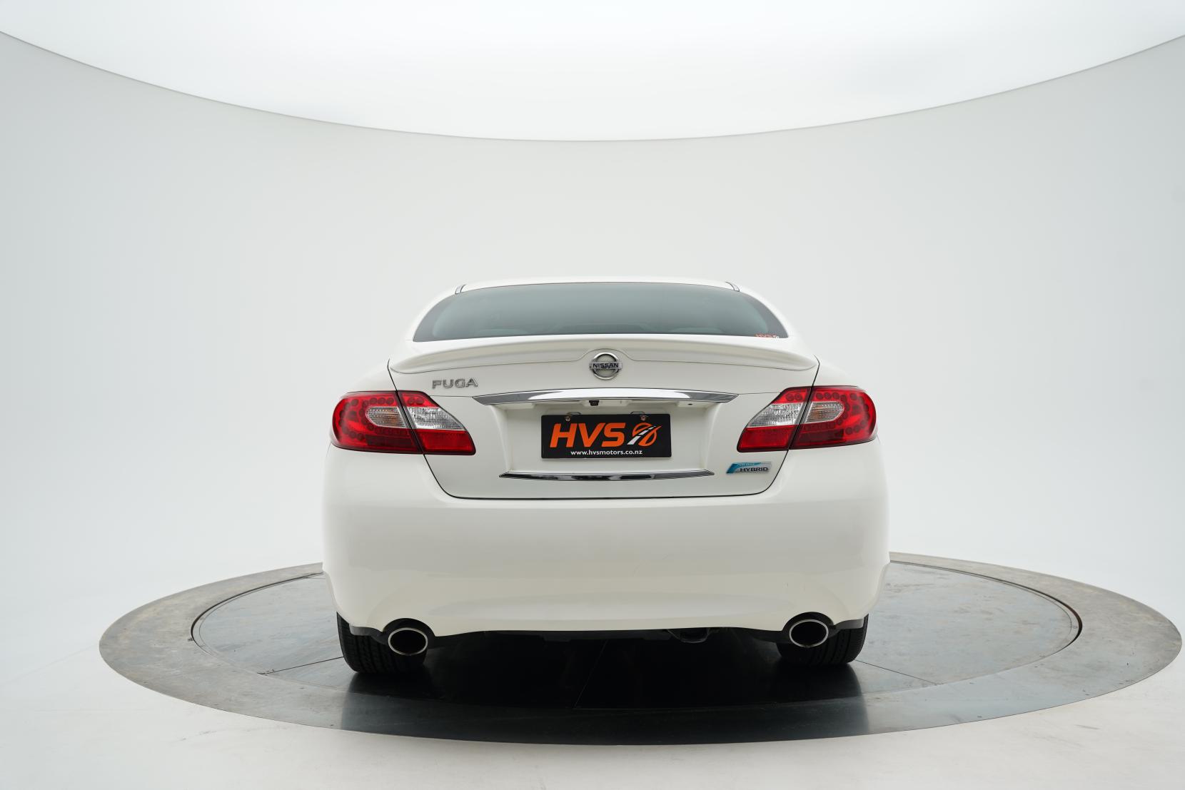 Nissan Fuga 3.5 Hybrid