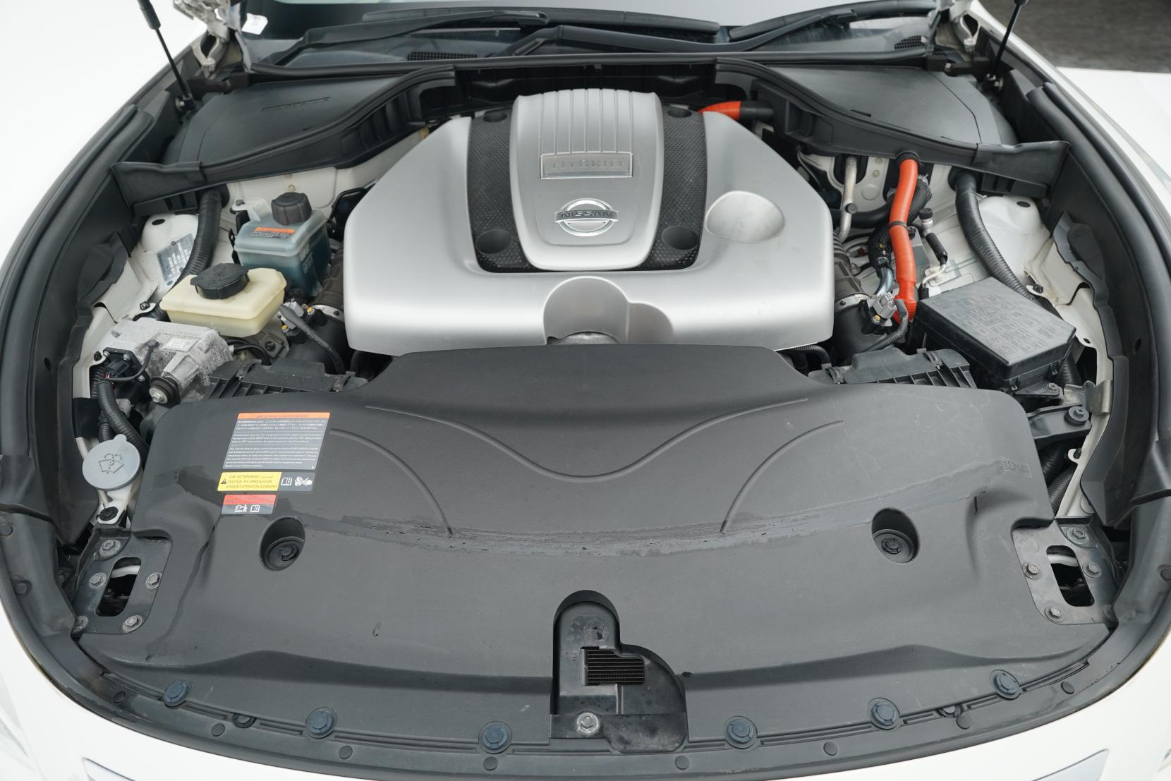 Nissan Fuga 3.5 Hybrid