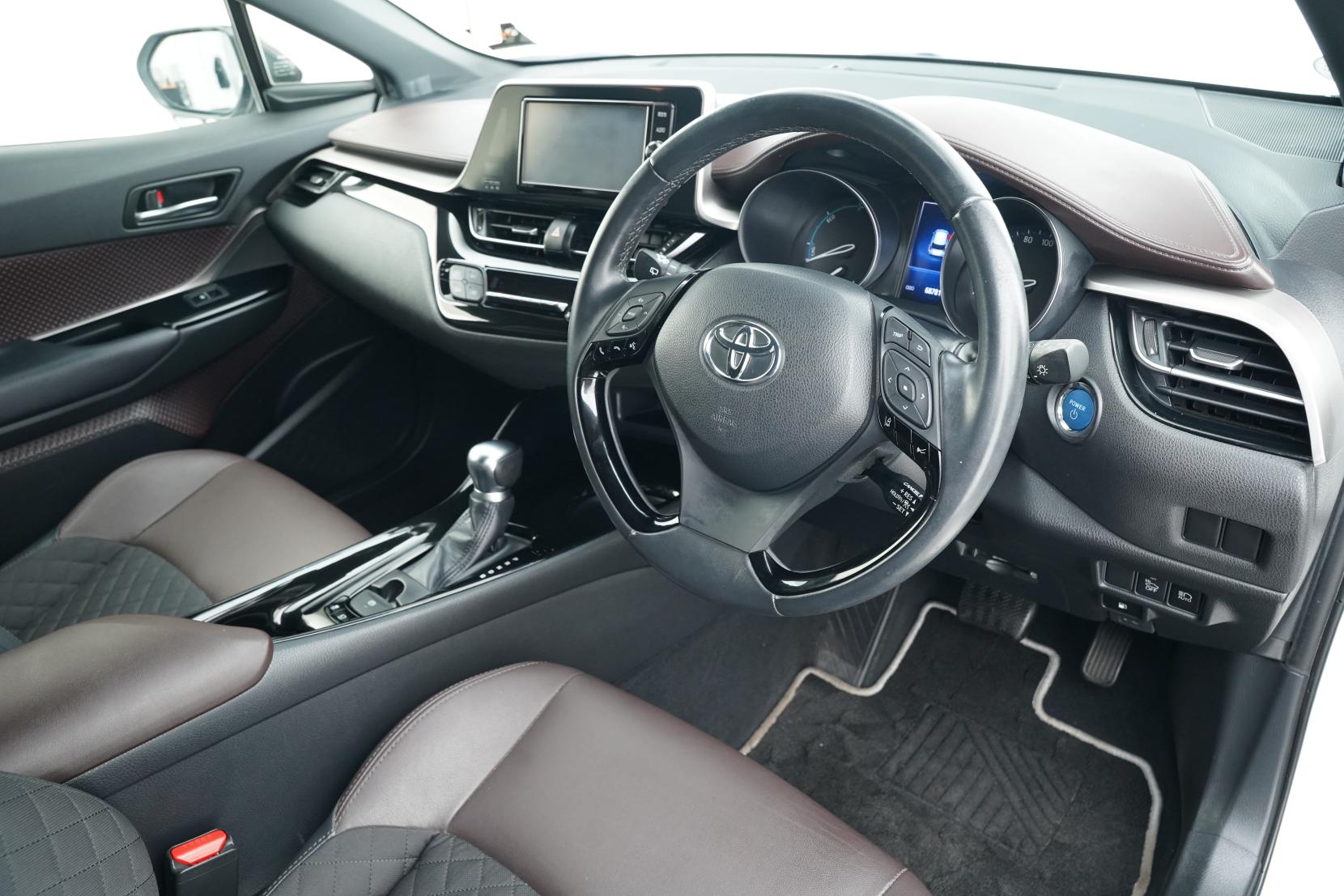 Toyota C-HR G Hybrid