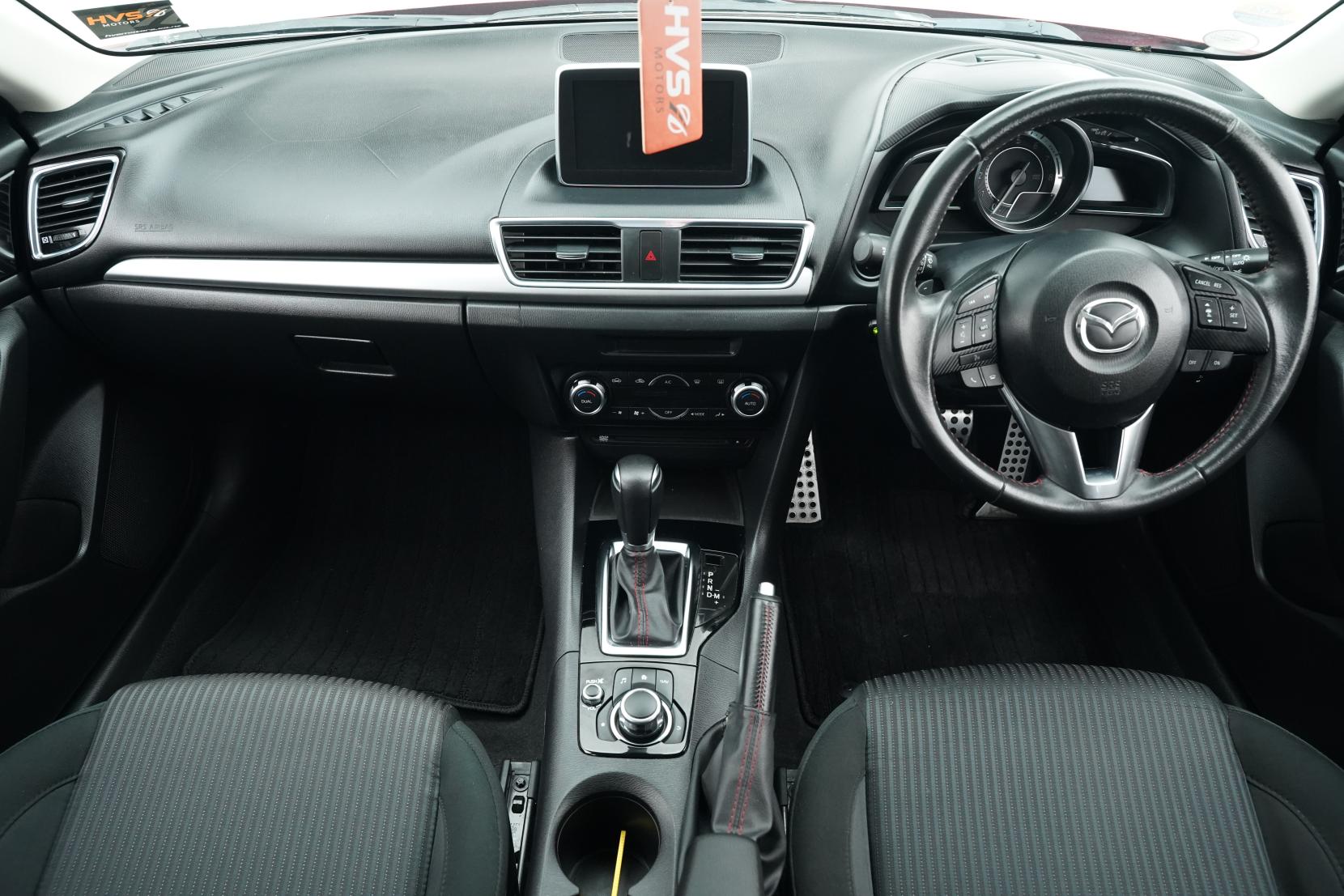 Mazda Axela 2.0 SPORT 20S TOURING