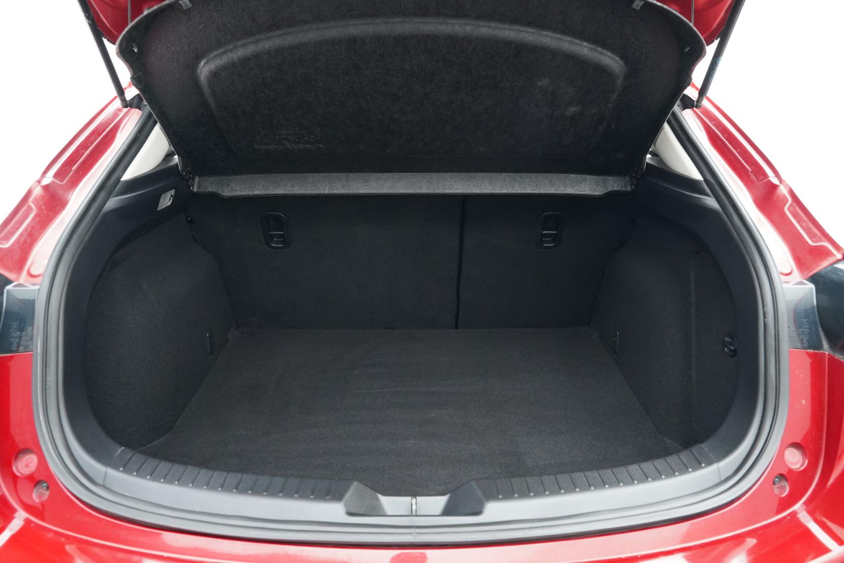 Mazda Axela 2.0 SPORT 20S TOURING