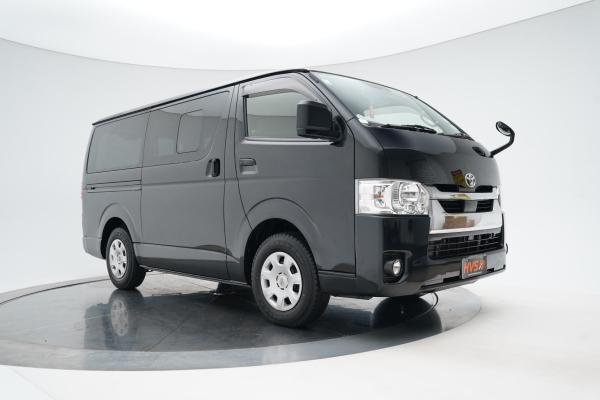 Toyota Hiace 2.8 2.8TD 5 Door GL 6 Seater