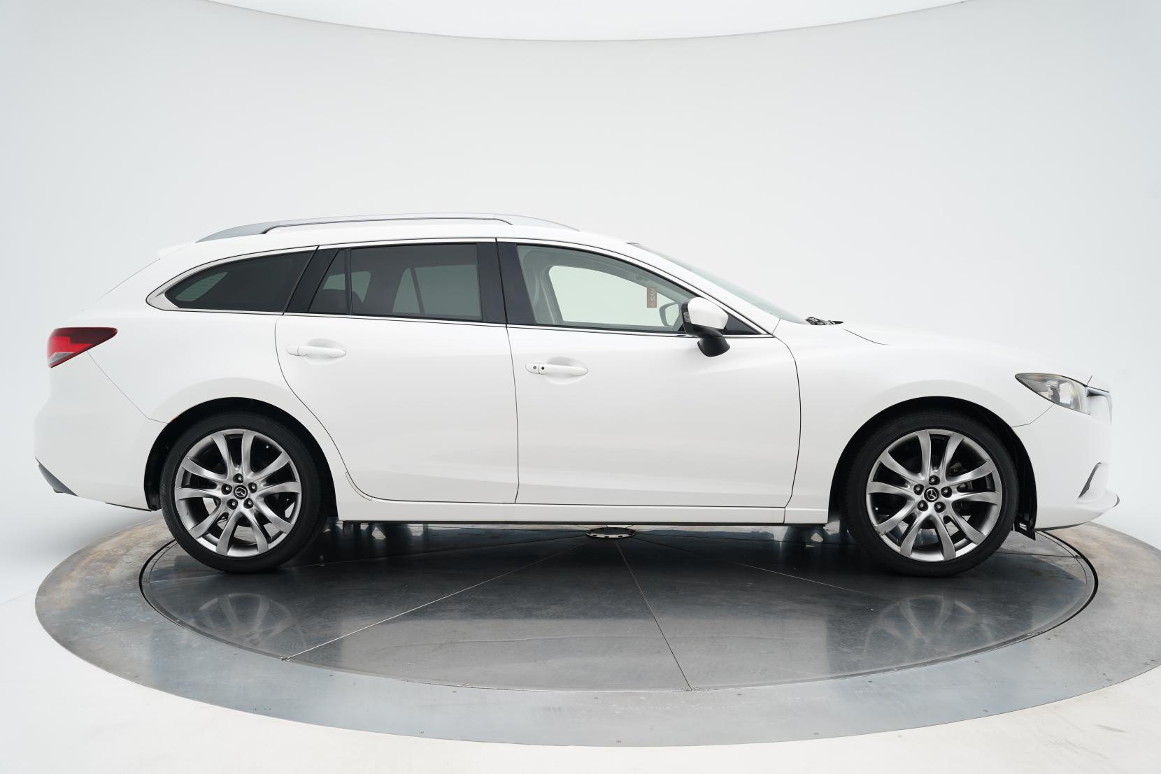 Mazda Atenza 2.5 WAGON 25S L PACKAGE