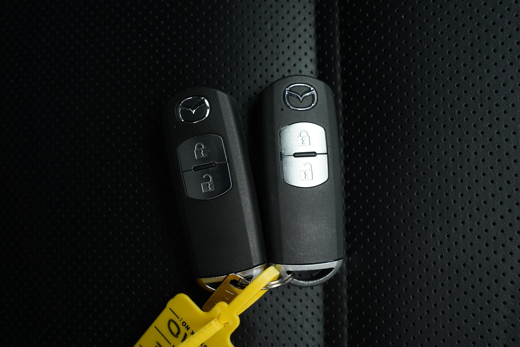 Mazda Atenza 2.5 WAGON 25S L PACKAGE