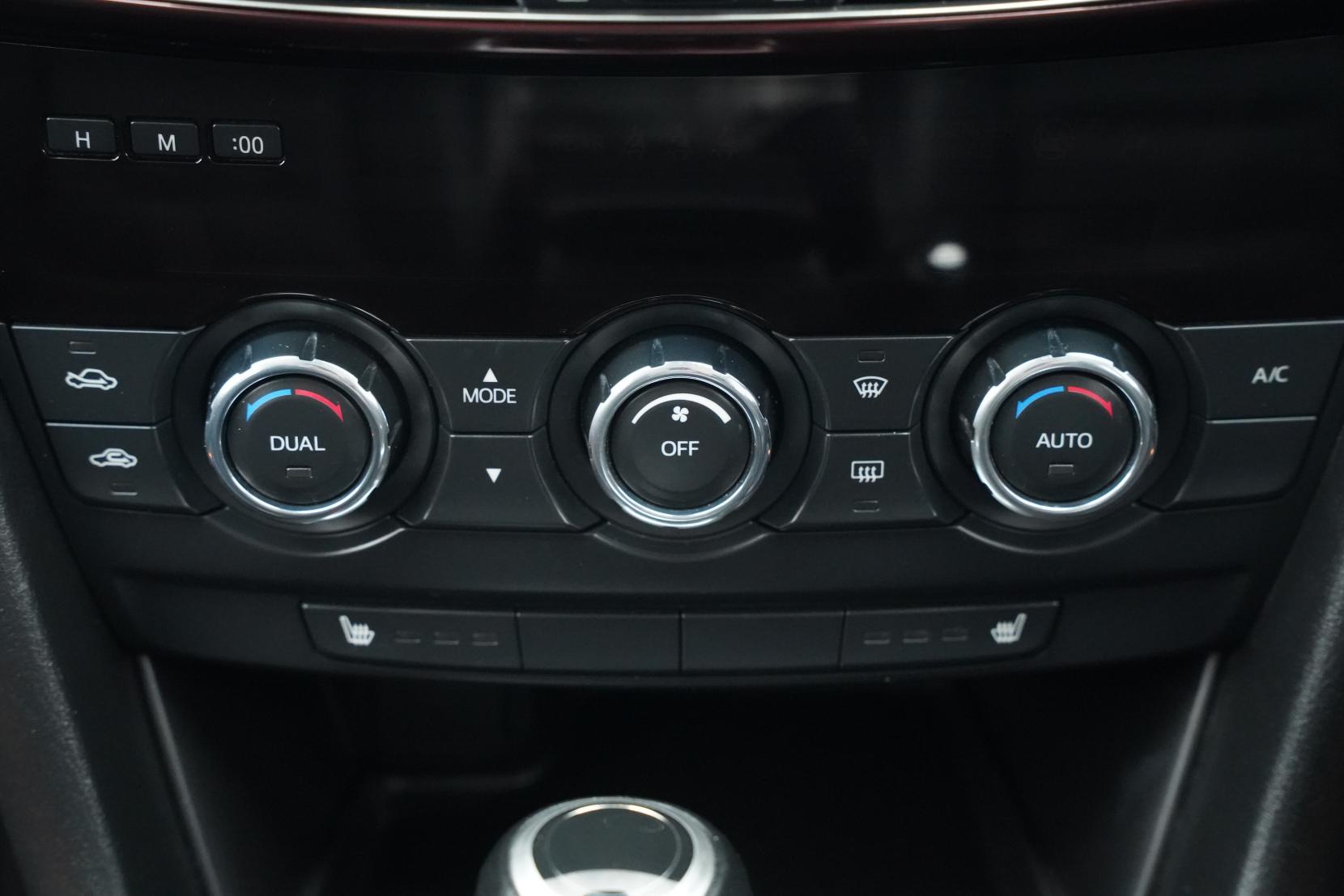 Mazda Atenza 2.5 WAGON 25S L PACKAGE