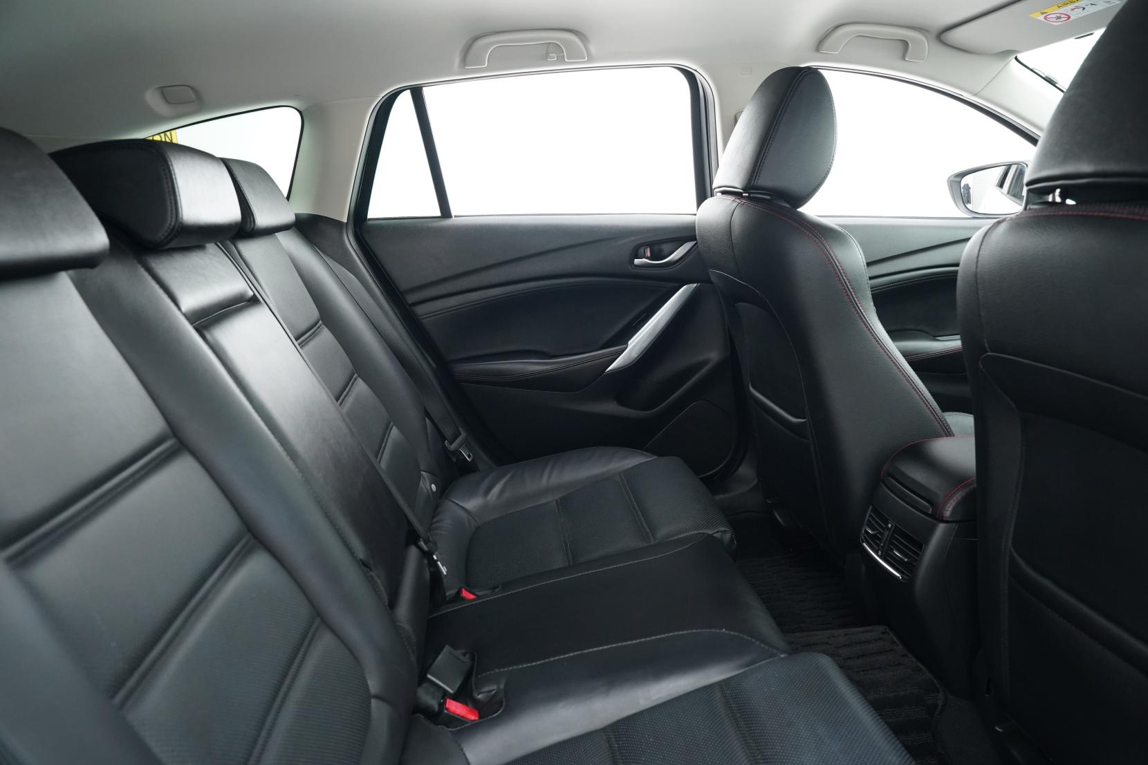 Mazda Atenza 2.5 WAGON 25S L PACKAGE