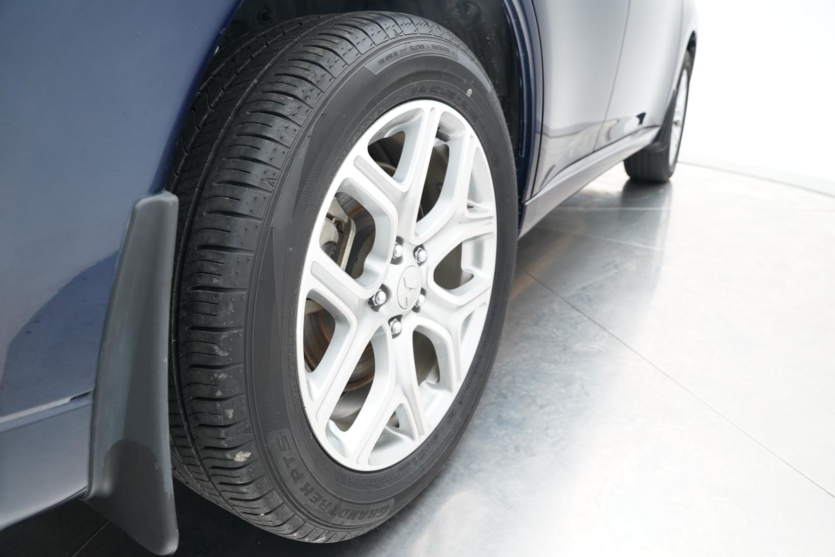 Mitsubishi Outlander 2.4 PHEV PHEV G 4WD