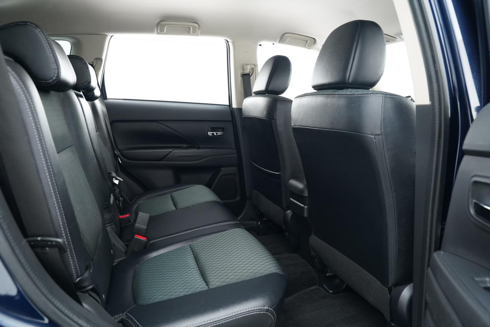 Mitsubishi Outlander 2.4 PHEV PHEV G 4WD