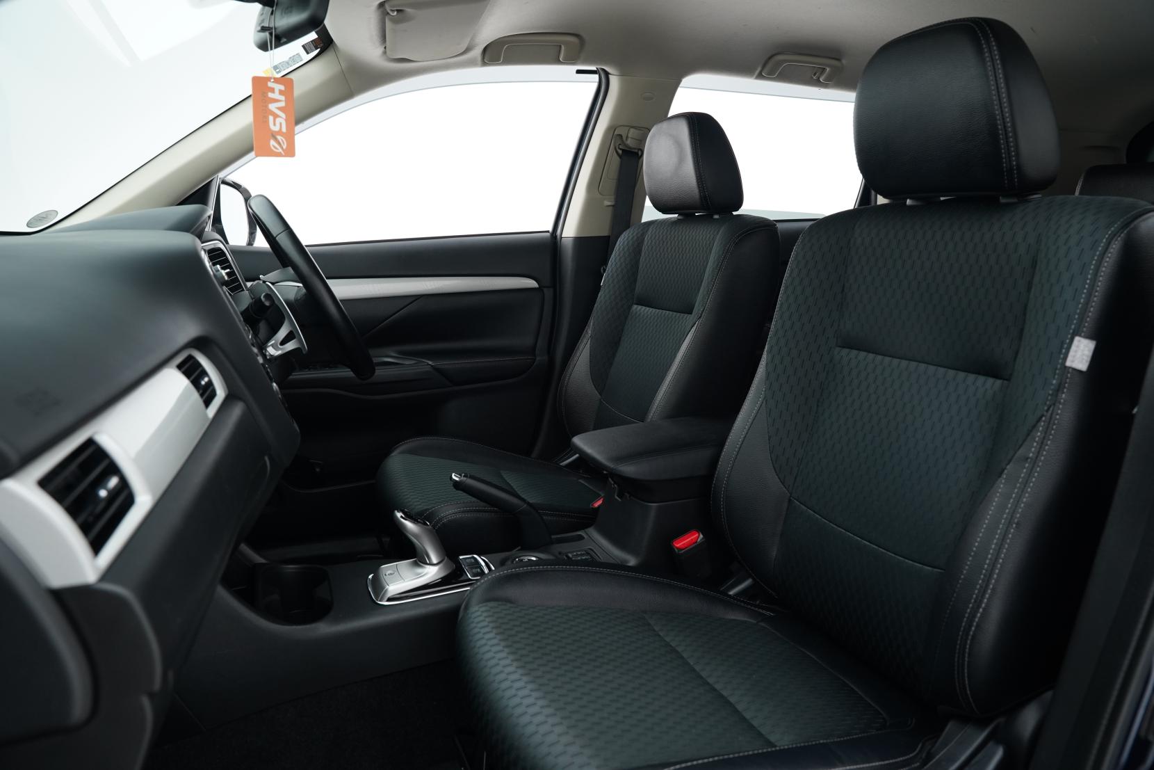 Mitsubishi Outlander 2.4 PHEV PHEV G 4WD