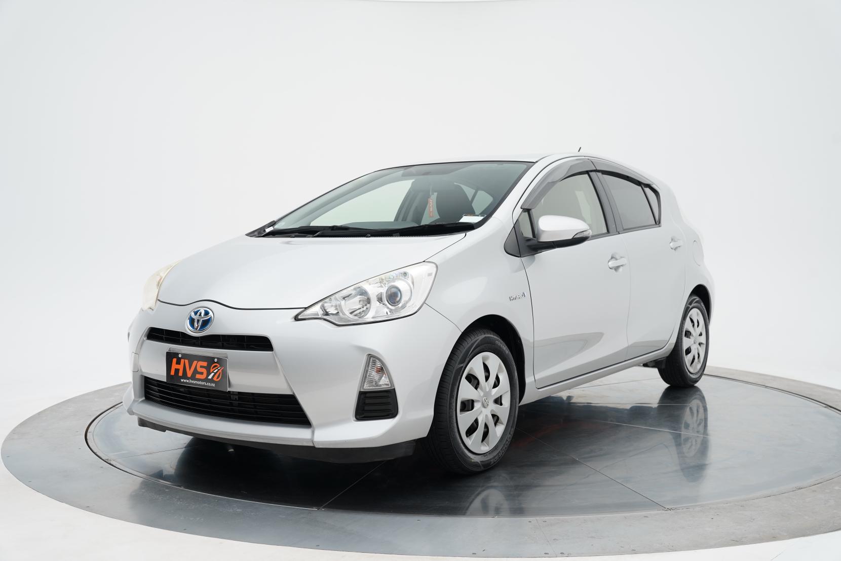 Toyota Aqua 1.5 Hybrid G Push Start