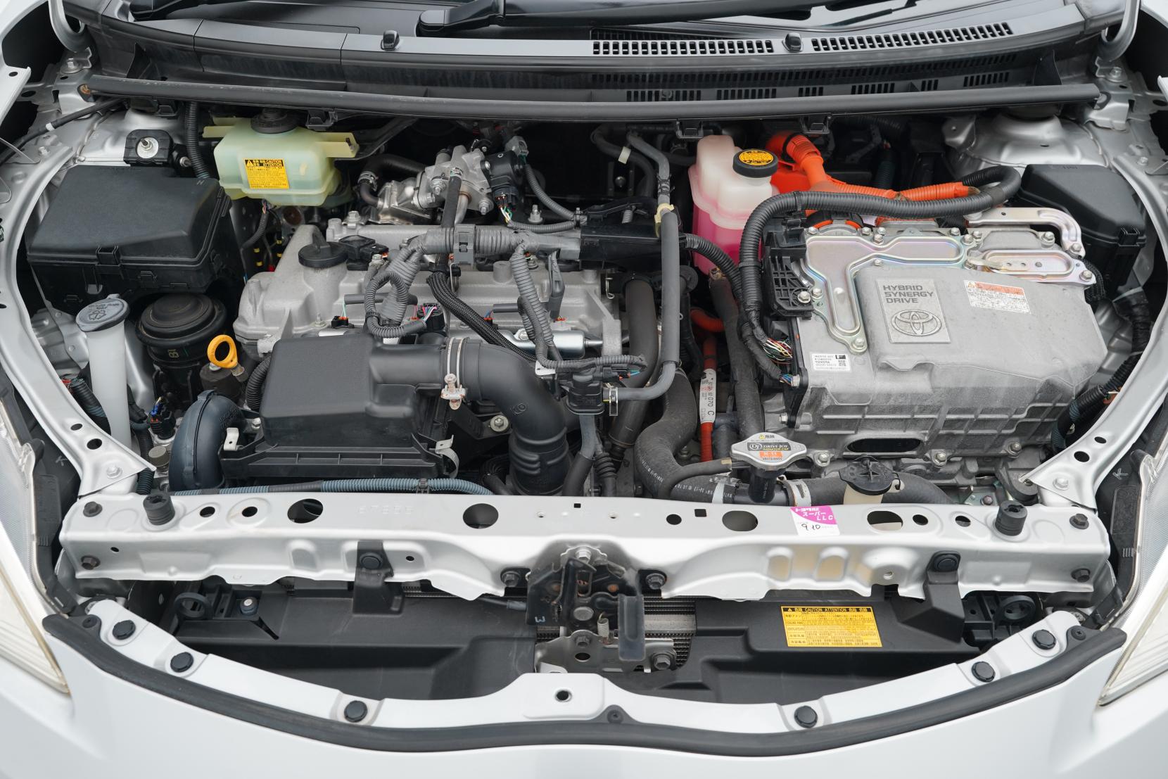 Toyota Aqua 1.5 Hybrid G Push Start