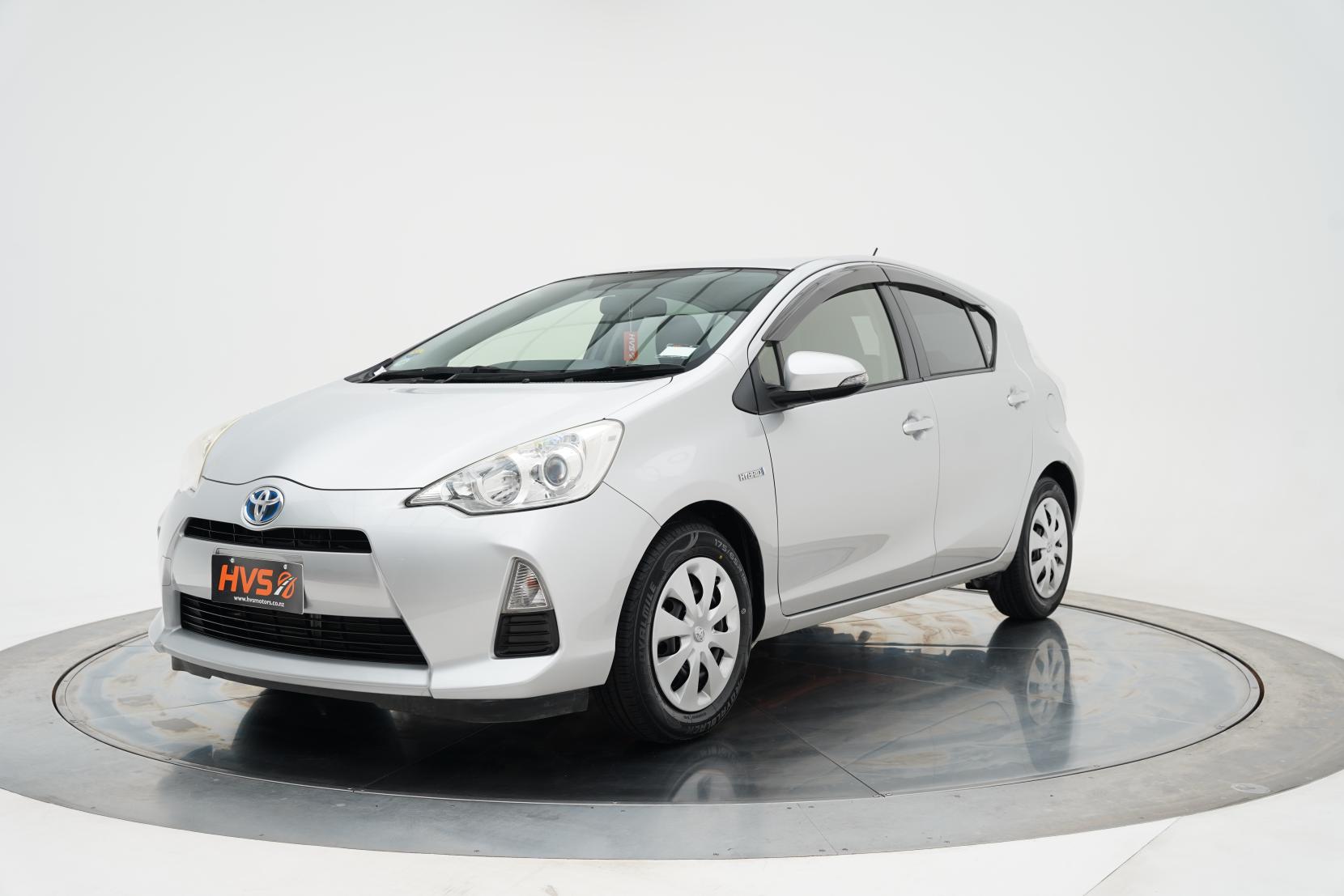Toyota Aqua 1.5 S Push Start