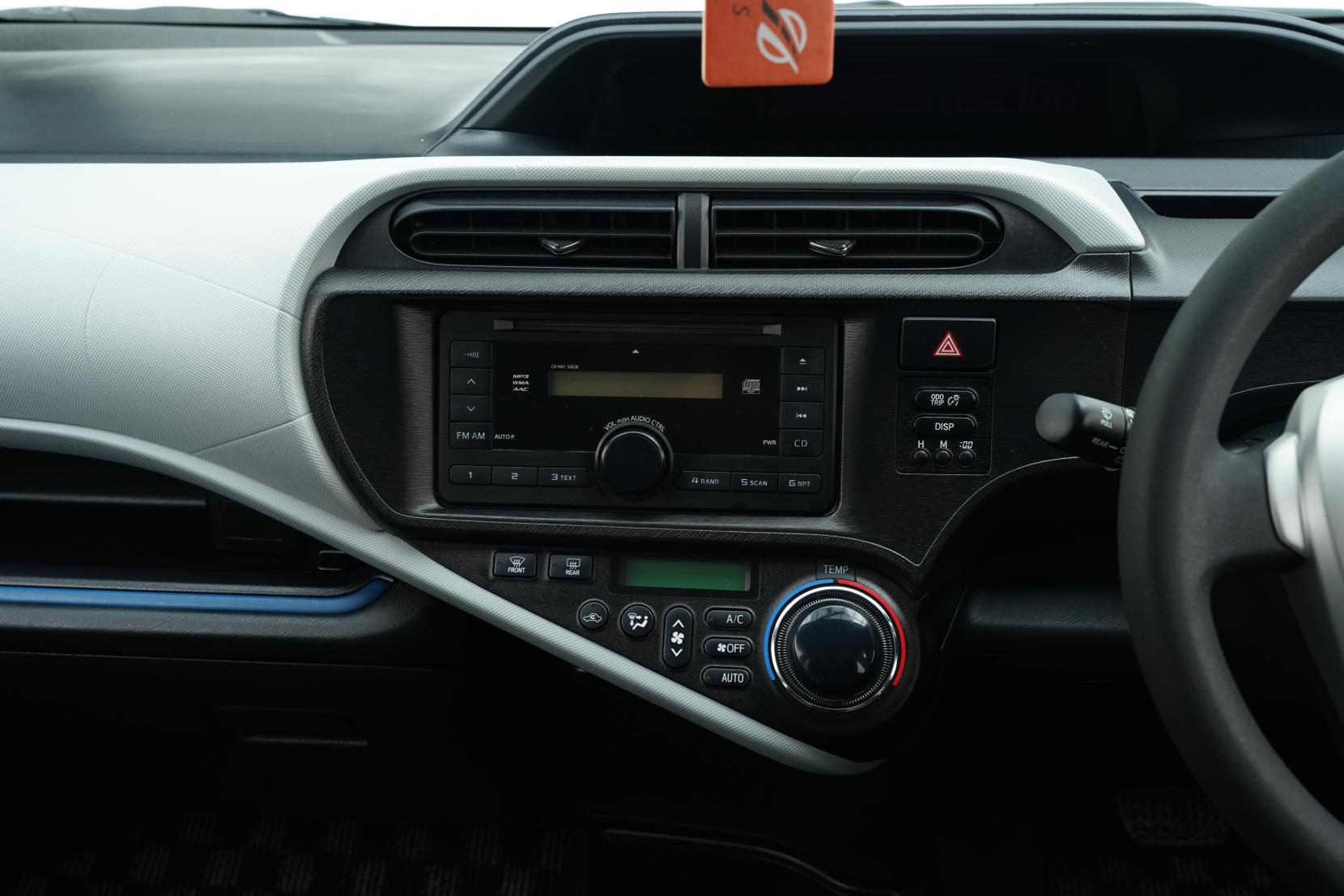 Toyota Aqua 1.5 S Push Start