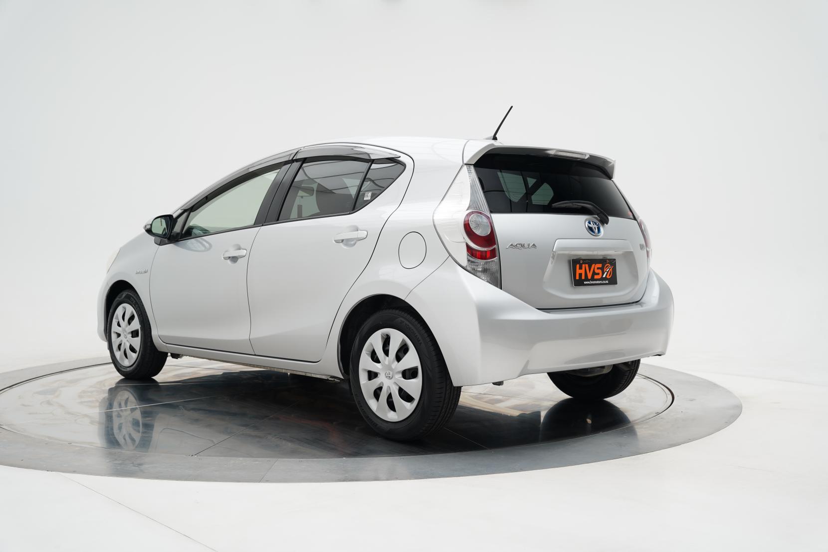 Toyota Aqua 1.5 S Push Start
