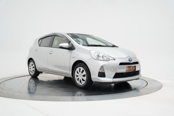 Toyota Aqua 1.5 S Push Start