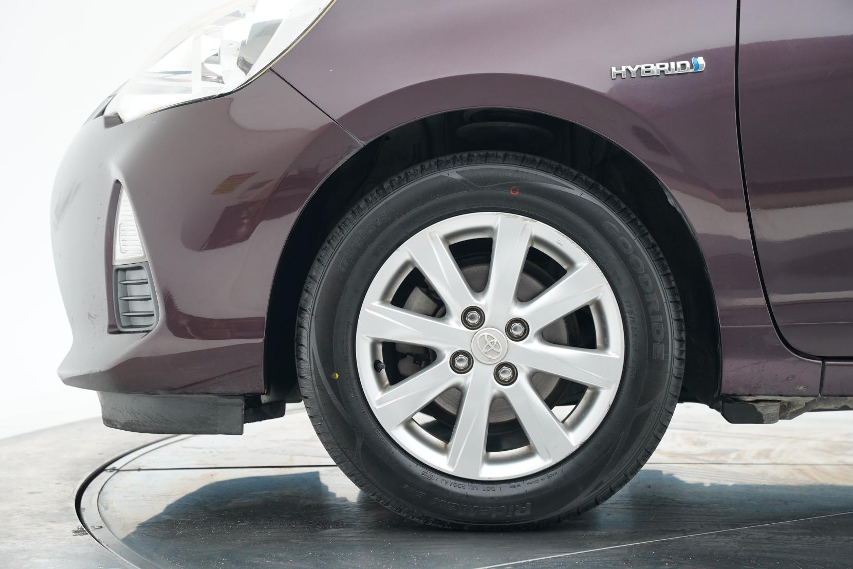 Toyota Aqua 1.5 G PUSH START