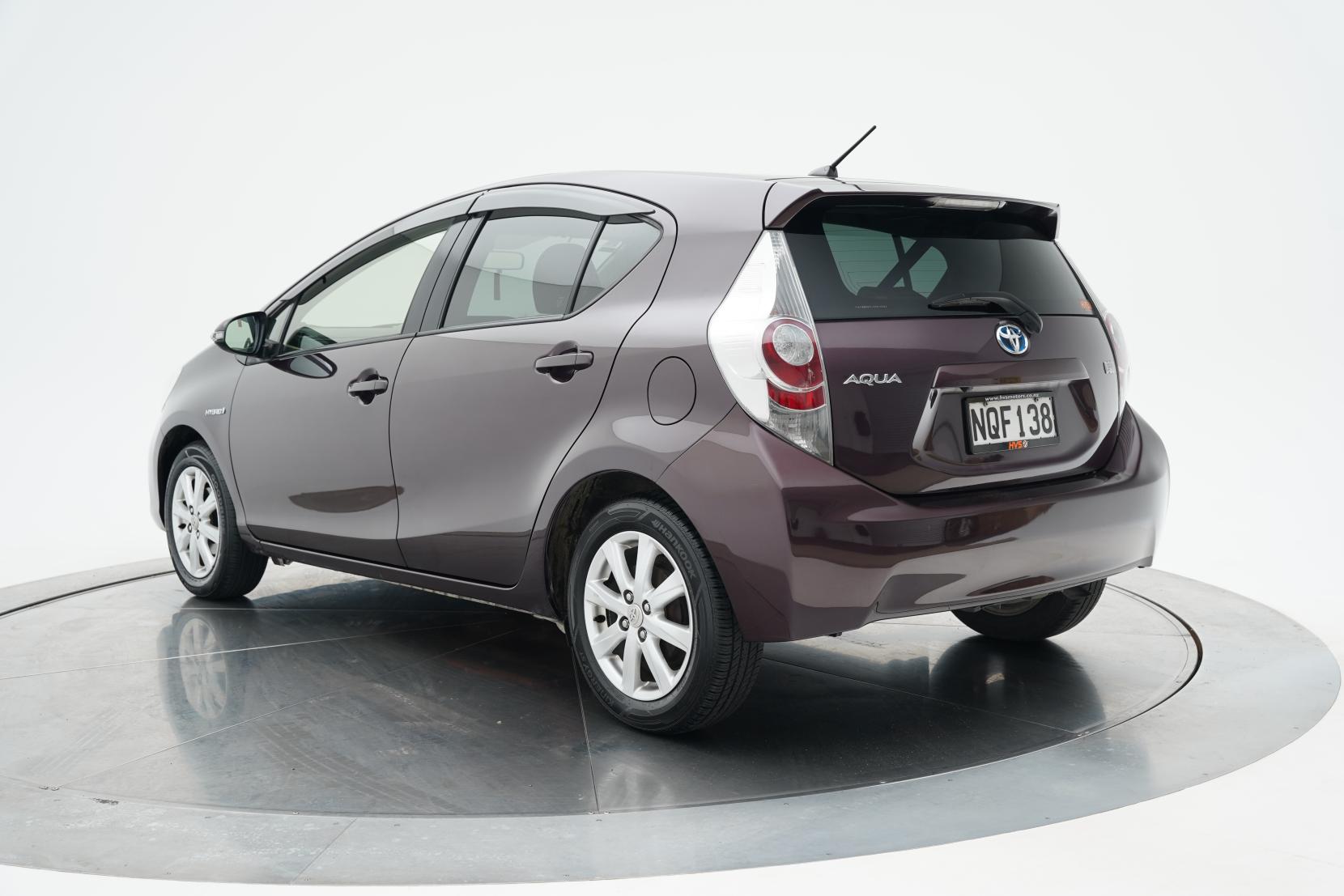 Toyota Aqua 1.5 G PUSH START