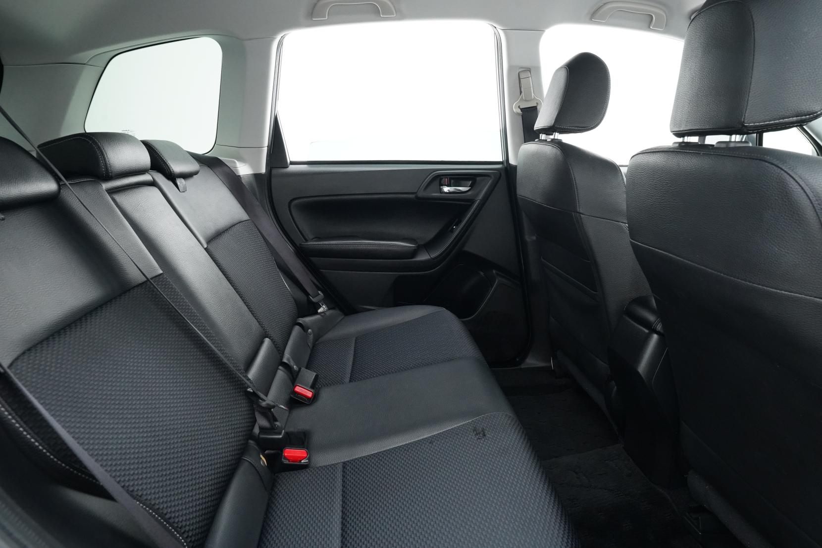 Subaru Forester 2.0 2.0XT 4WD Eyesight