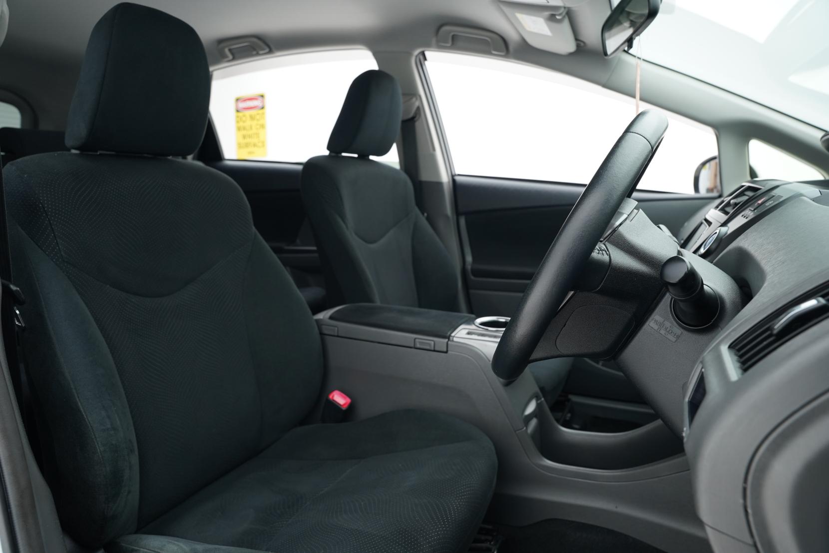 Toyota Prius 1.8 Alpha S 5 Seater