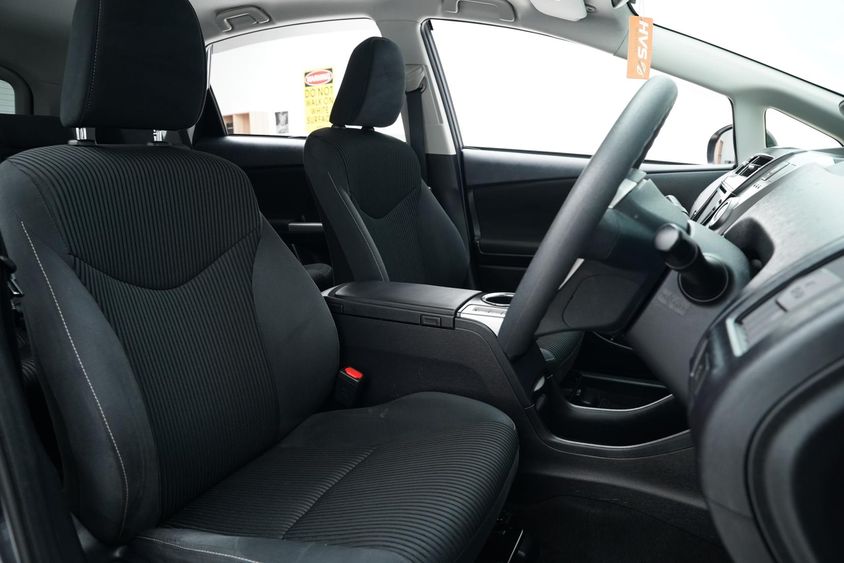 Toyota Prius 1.8 Alpha S 5 Seater