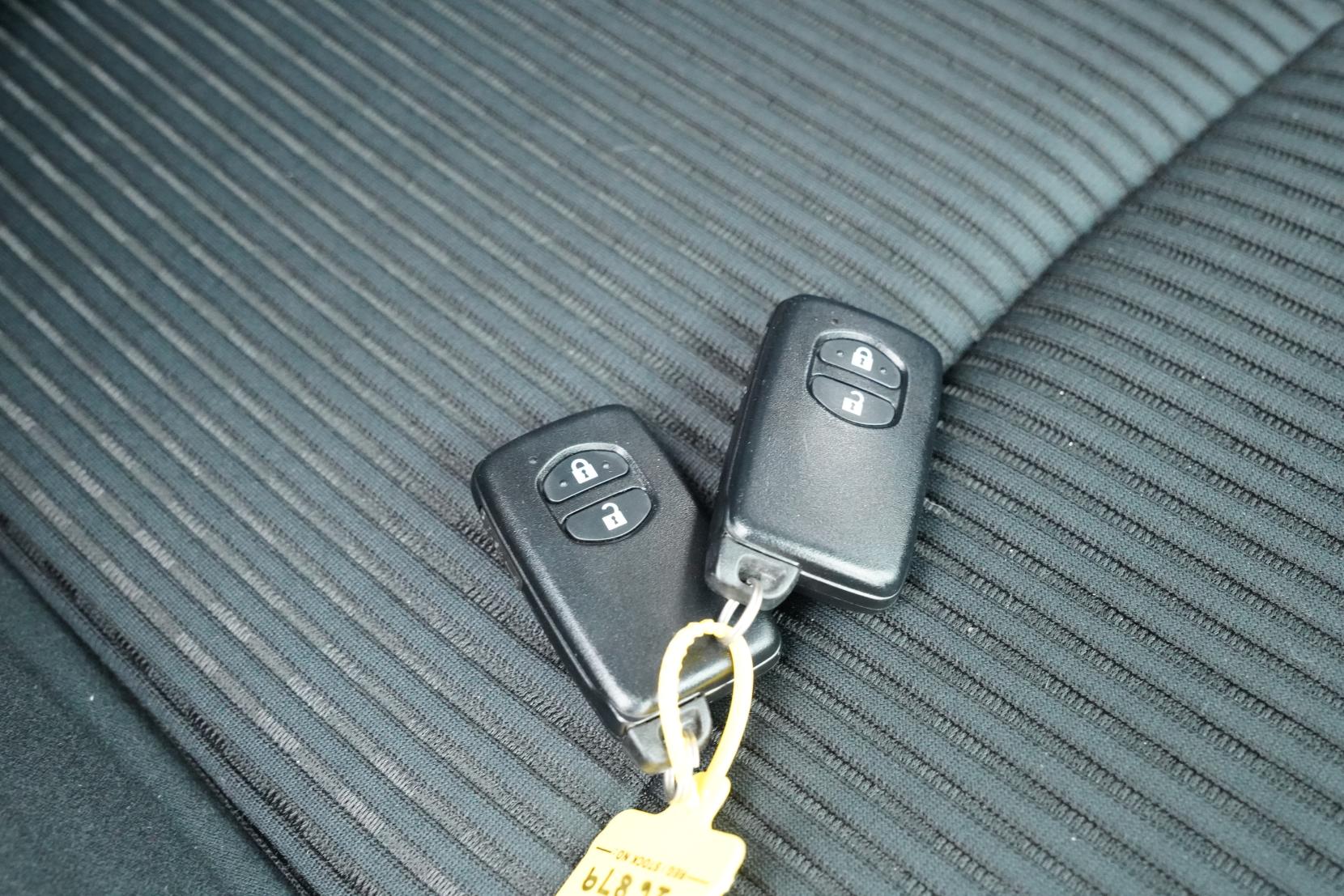 Toyota Prius 1.8 Alpha S 5 Seater