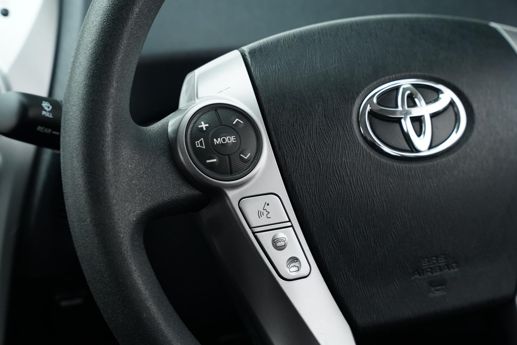 Toyota Prius 1.8 Alpha S 5 Seater