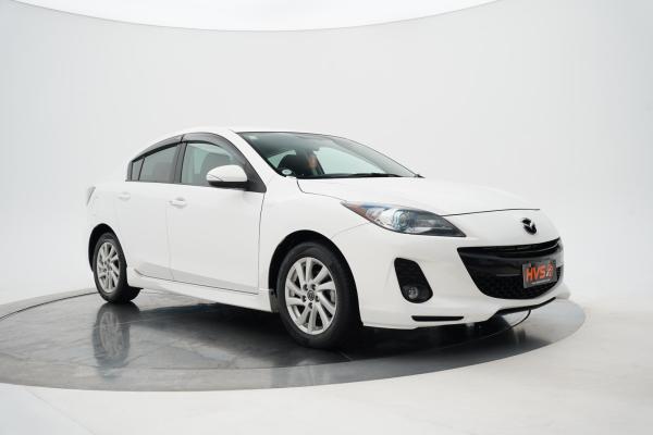 Mazda Axela 2.0 20E SKYACTIV