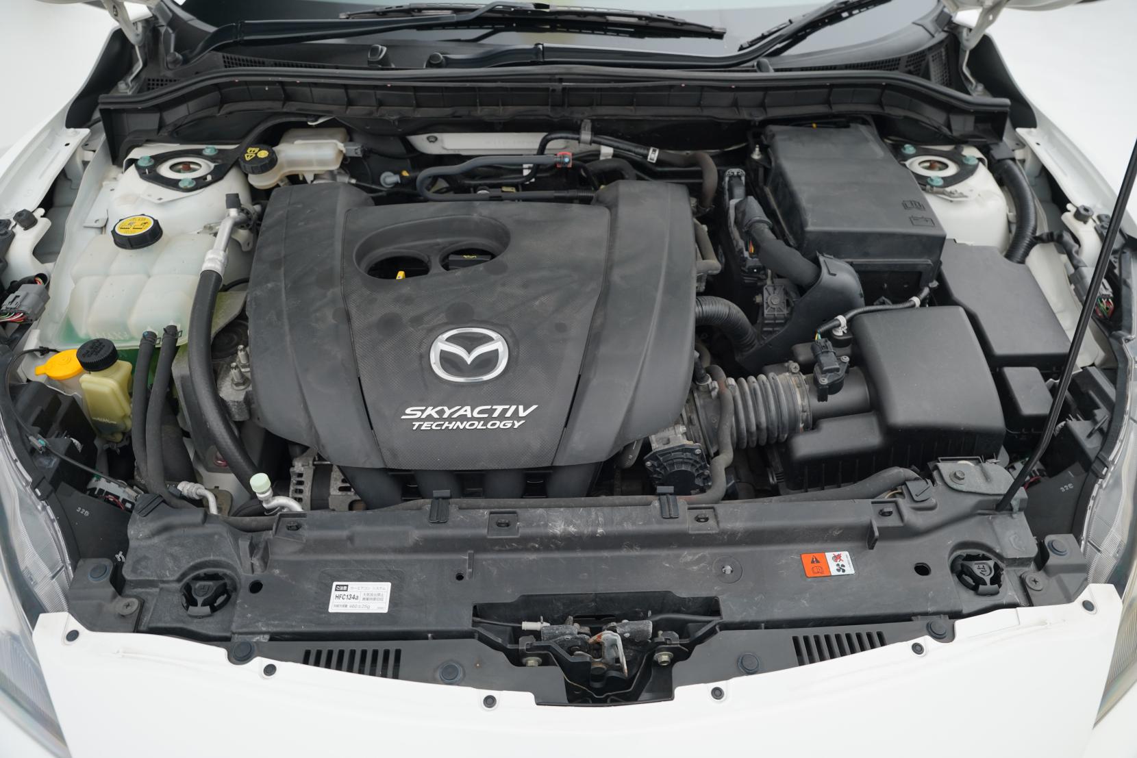 Mazda Axela 2.0 20E SKYACTIV