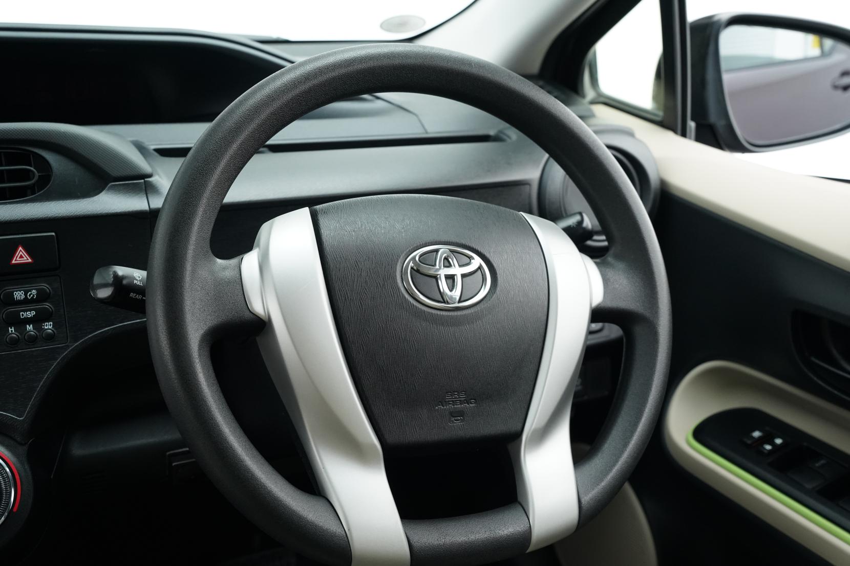 Toyota Aqua 1.5 S Push Start