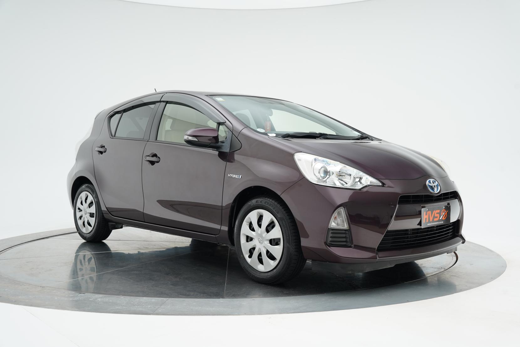 Toyota Aqua 1.5 S Push Start