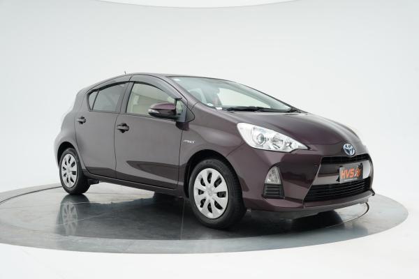 Toyota Aqua 1.5 S Push Start