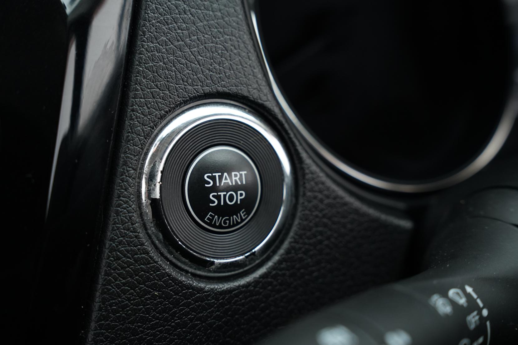 Nissan X-TRAIL 2.0 20X 4WD 5 Seater