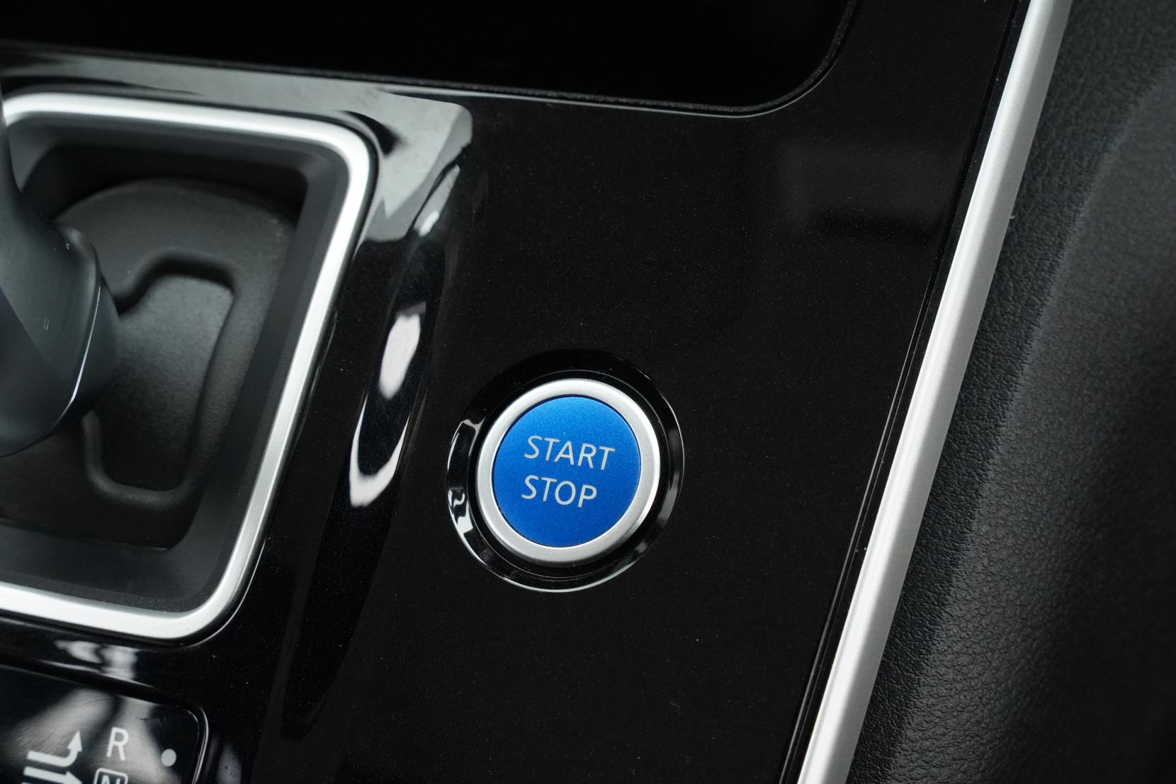 Nissan Serena (1991 – present) 1.2 E-Power Hybrid X