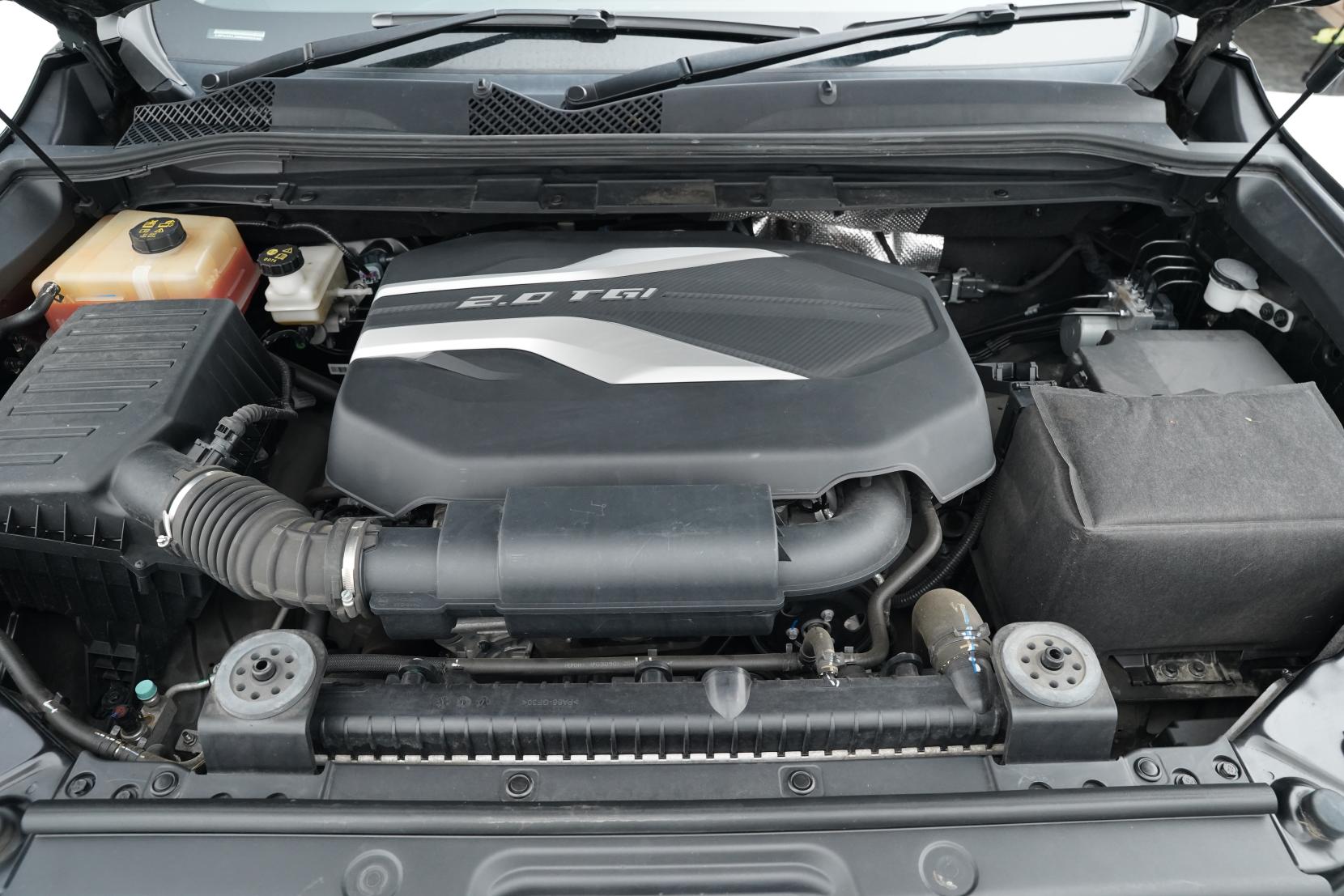 LDV D90 2.0 2.0PT/4WD/6AT