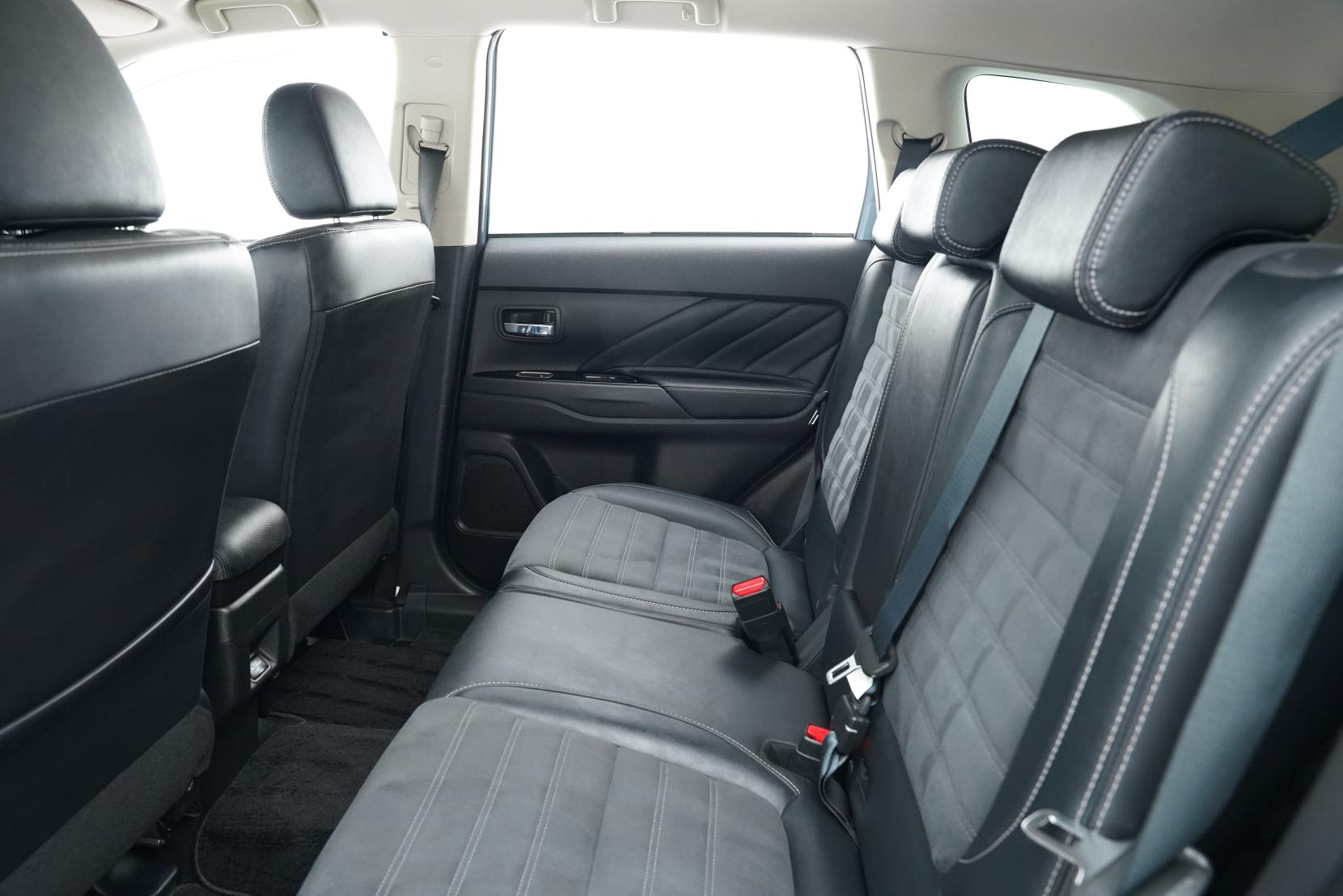 Mitsubishi Outlander 2.0 PHEV 4WD G