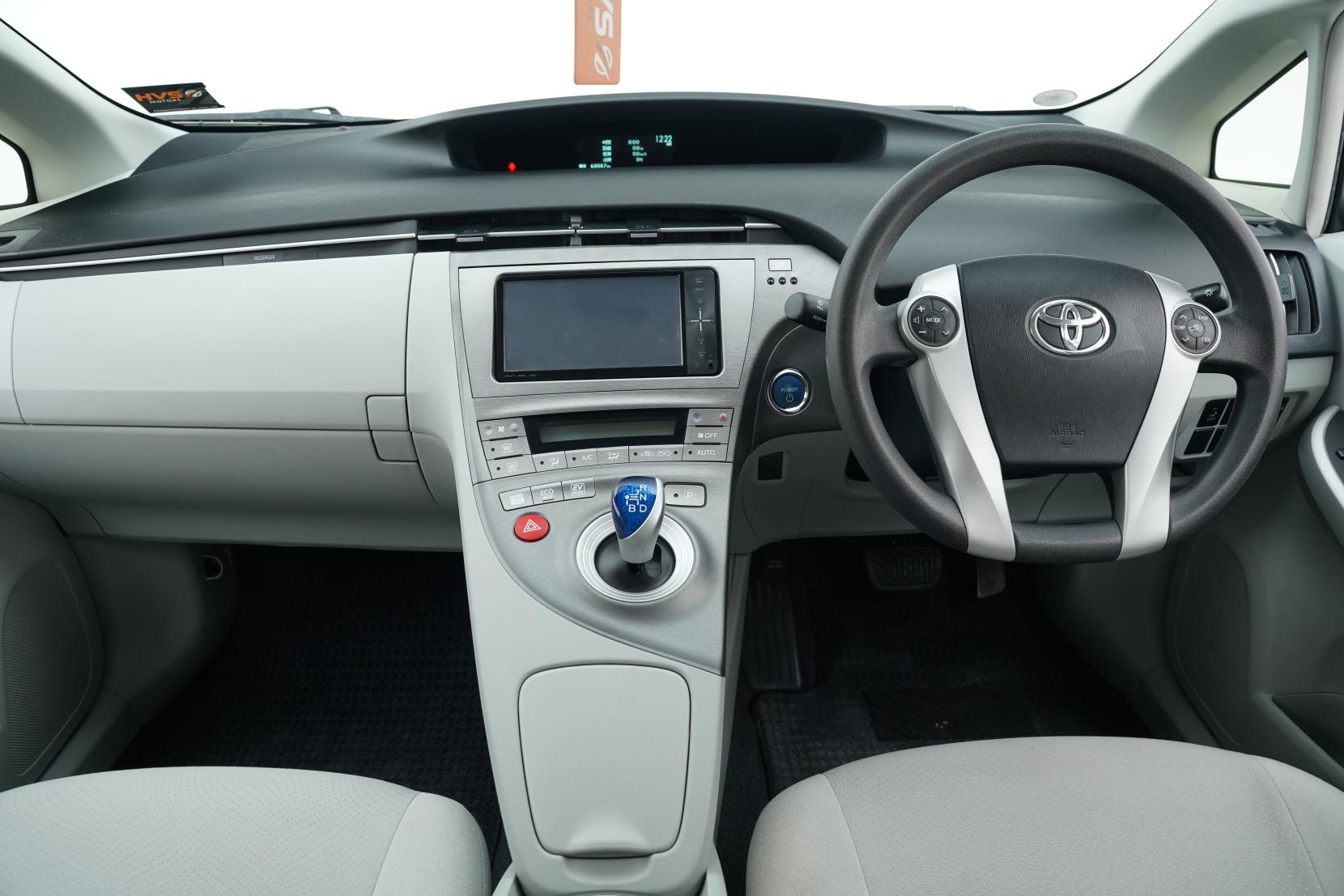 Toyota Prius 1.8 S
