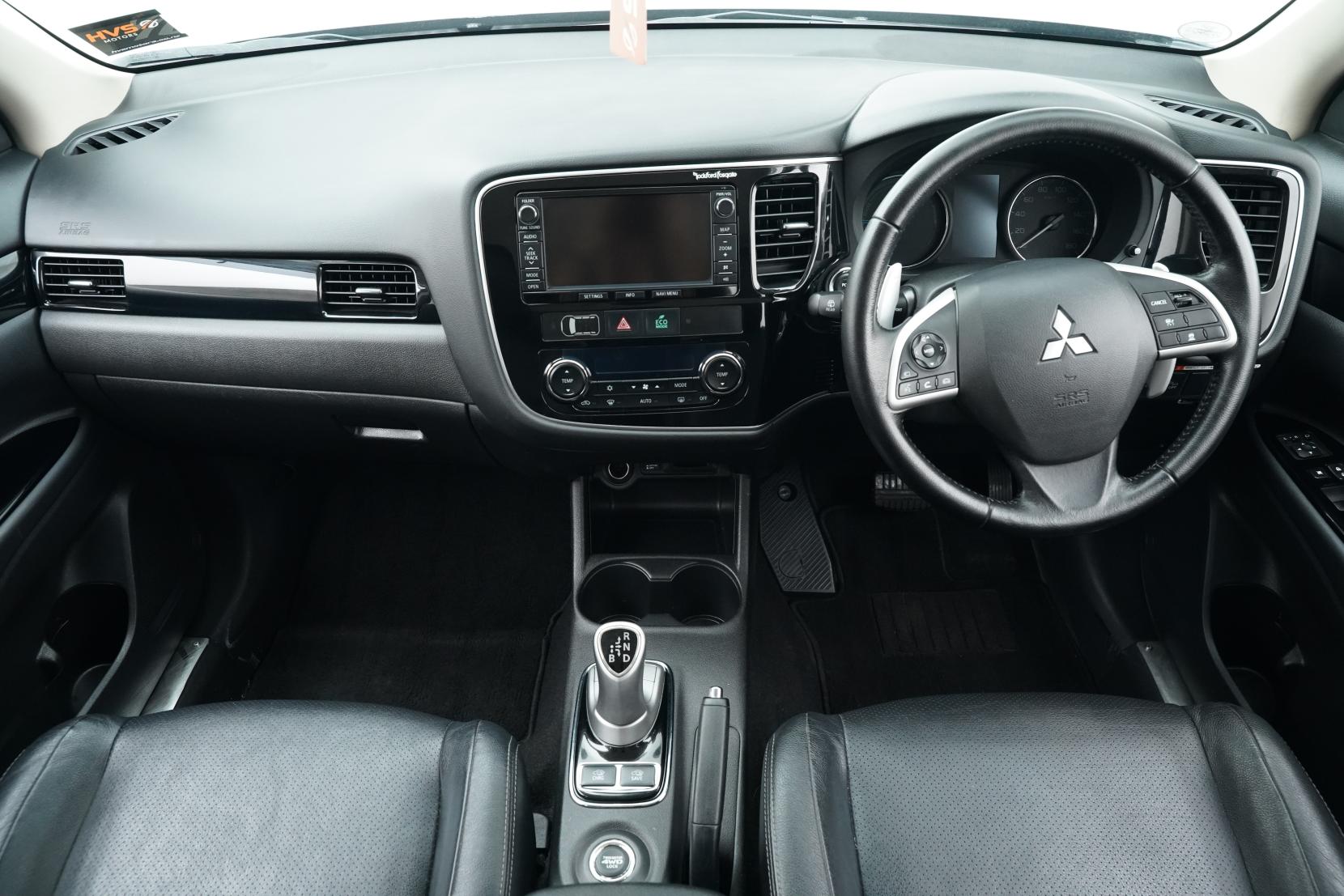 Mitsubishi Outlander 2.0 PHEV 4WD G PREMIUM PACKAGE