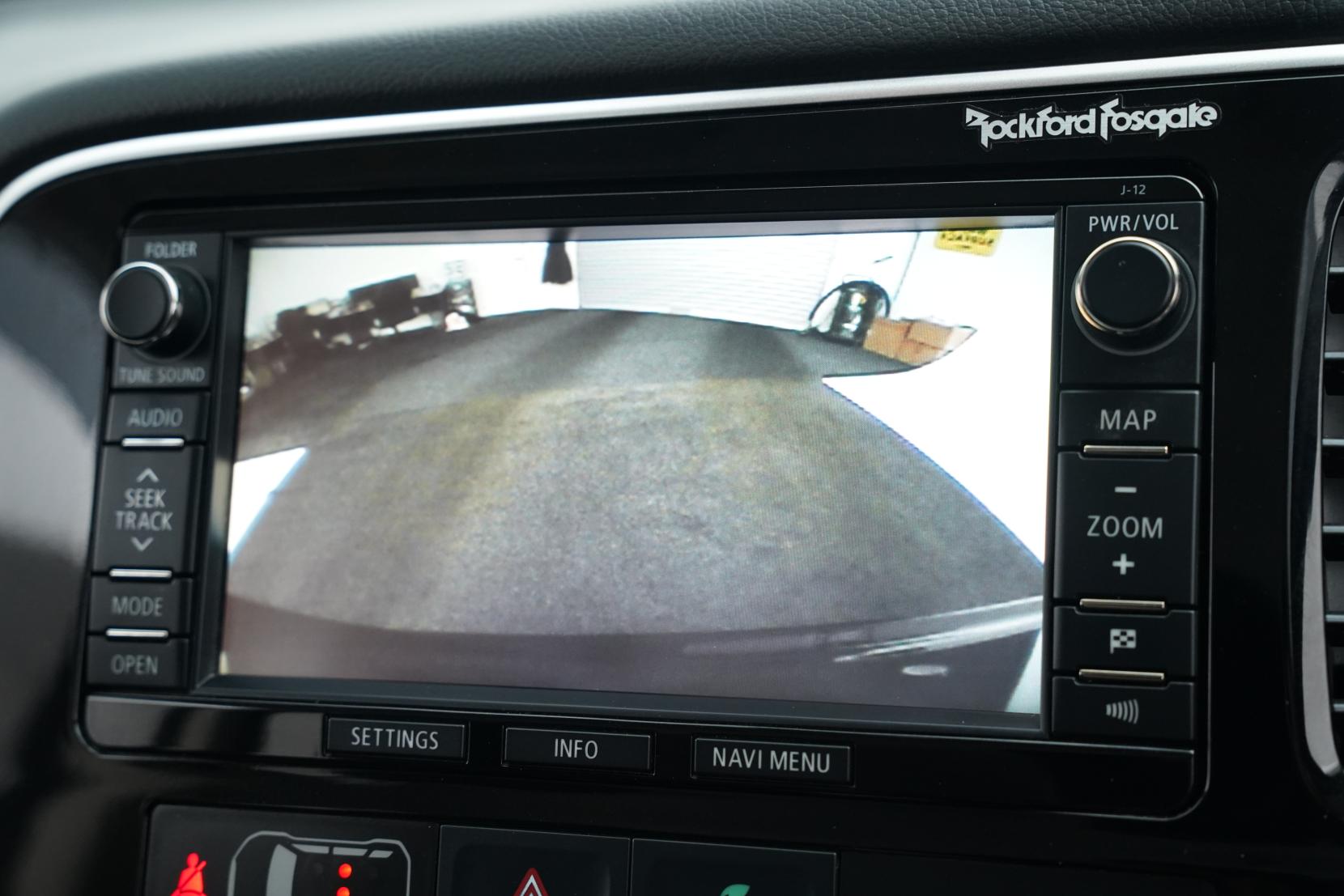 Mitsubishi Outlander 2.0 PHEV 4WD G PREMIUM PACKAGE