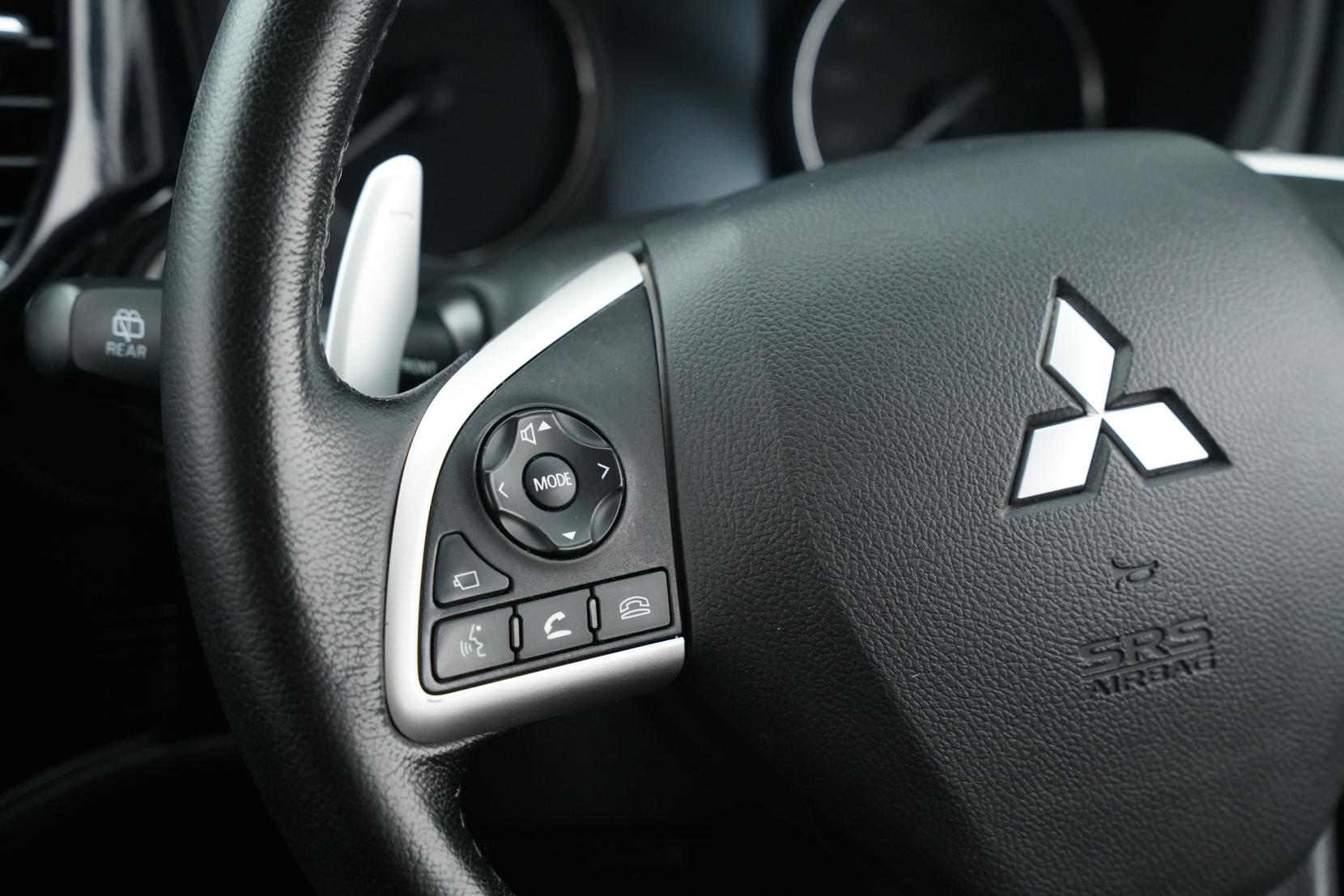 Mitsubishi Outlander 2.0 PHEV 4WD G PREMIUM PACKAGE